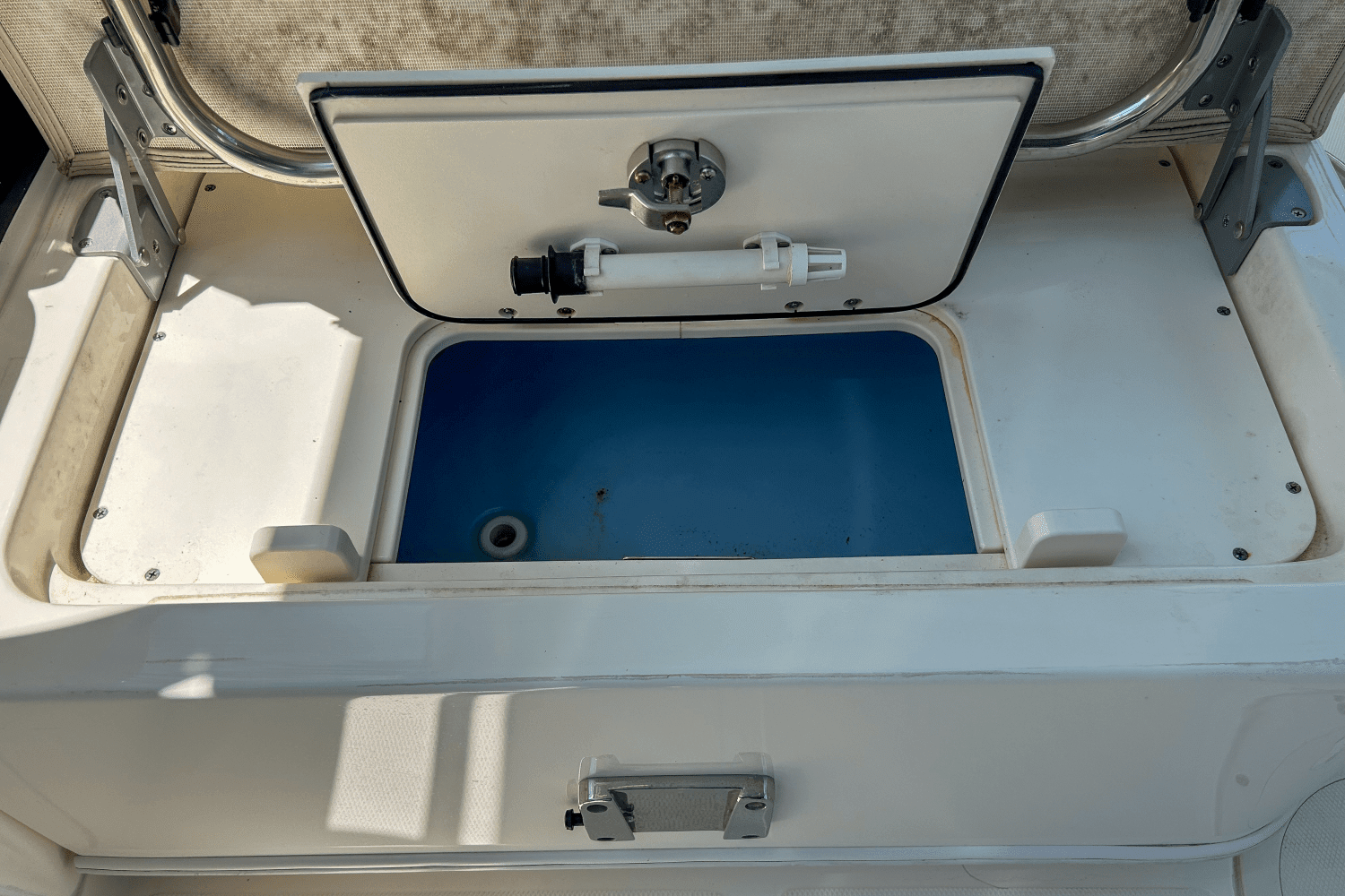 2020 Boston Whaler 270 VANTAGE Image Thumbnail #24