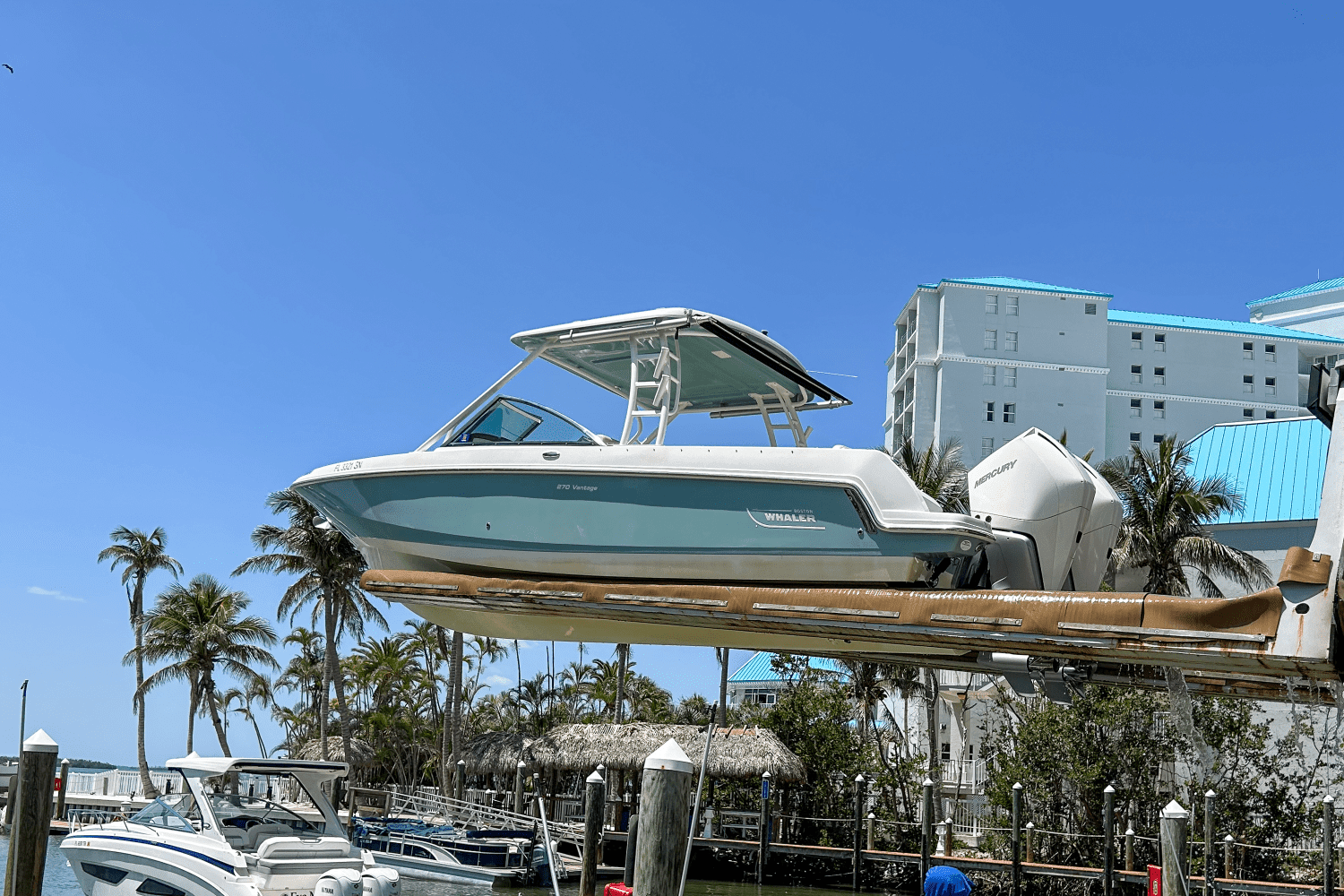 2020 Boston Whaler 270 VANTAGE Image Thumbnail #35