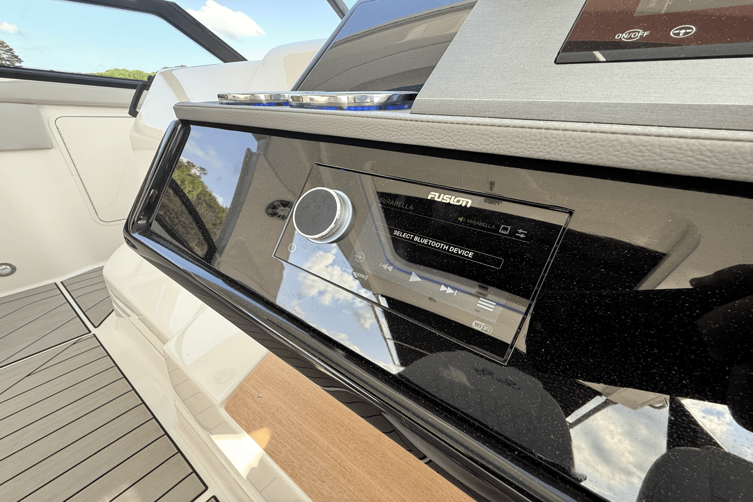 2025 Sea Ray 400 SLX Image Thumbnail #52