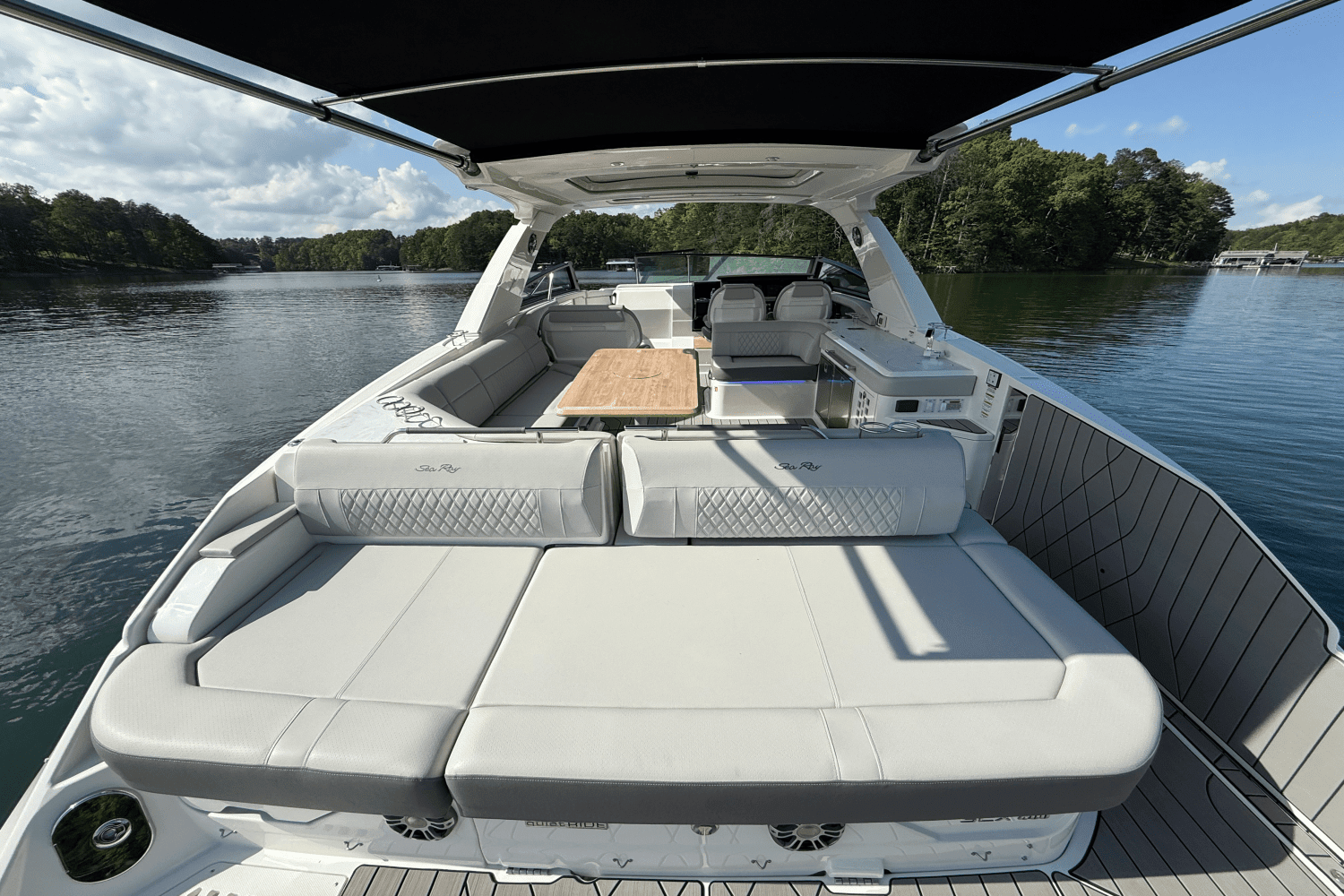 2025 Sea Ray 400 SLX Image Thumbnail #21