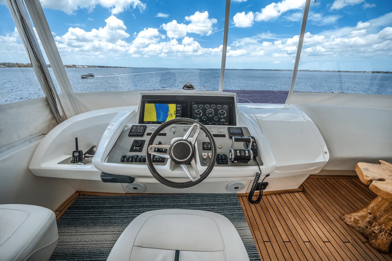 2019 Princess F70 Image Thumbnail #36