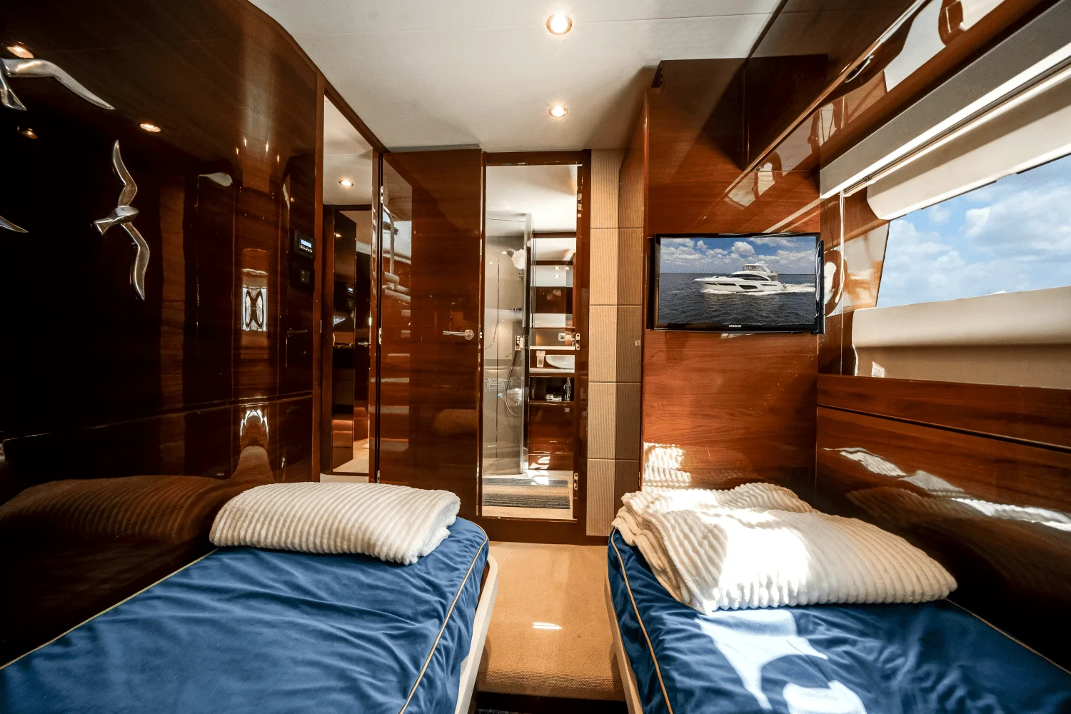 2019 Princess F70 Image Thumbnail #22