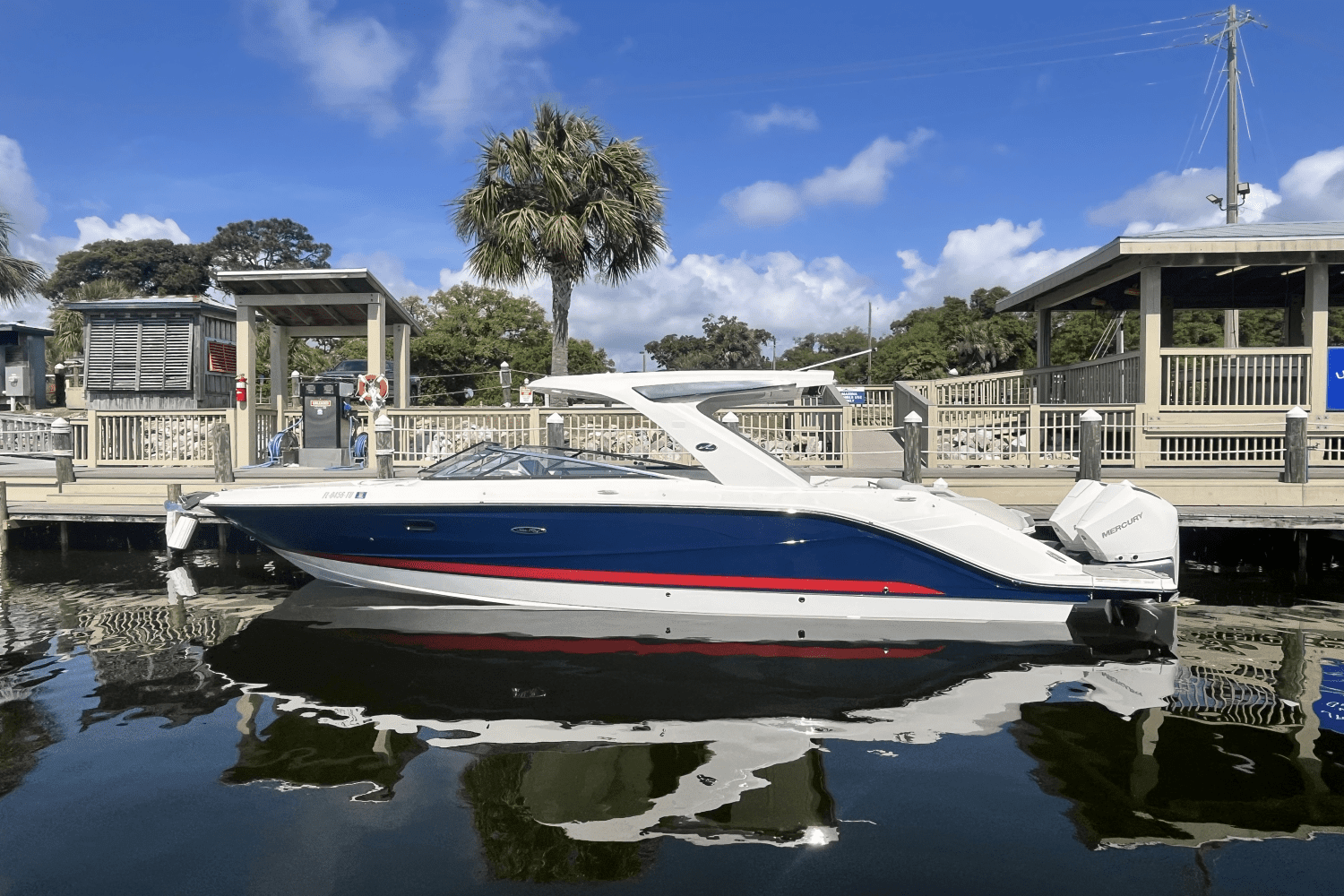 2024 Sea Ray 310 SLX Outboard Image Thumbnail #3