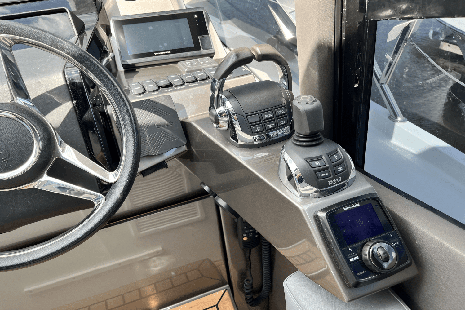 2018 Galeon 485 HTS Image Thumbnail #22