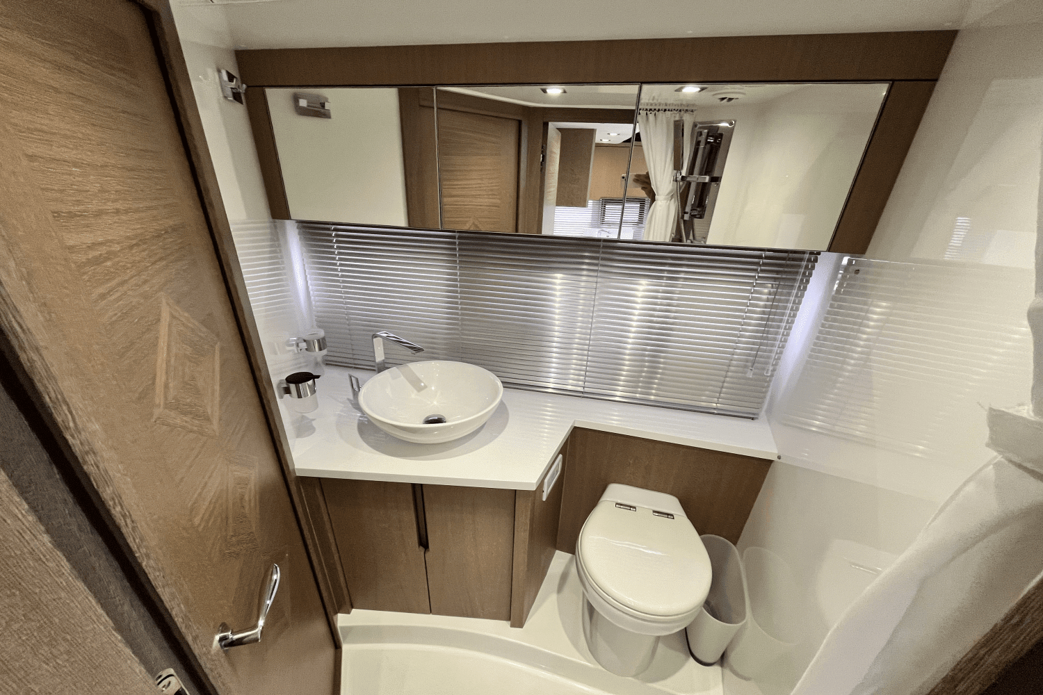 2018 Galeon 485 HTS Image Thumbnail #37