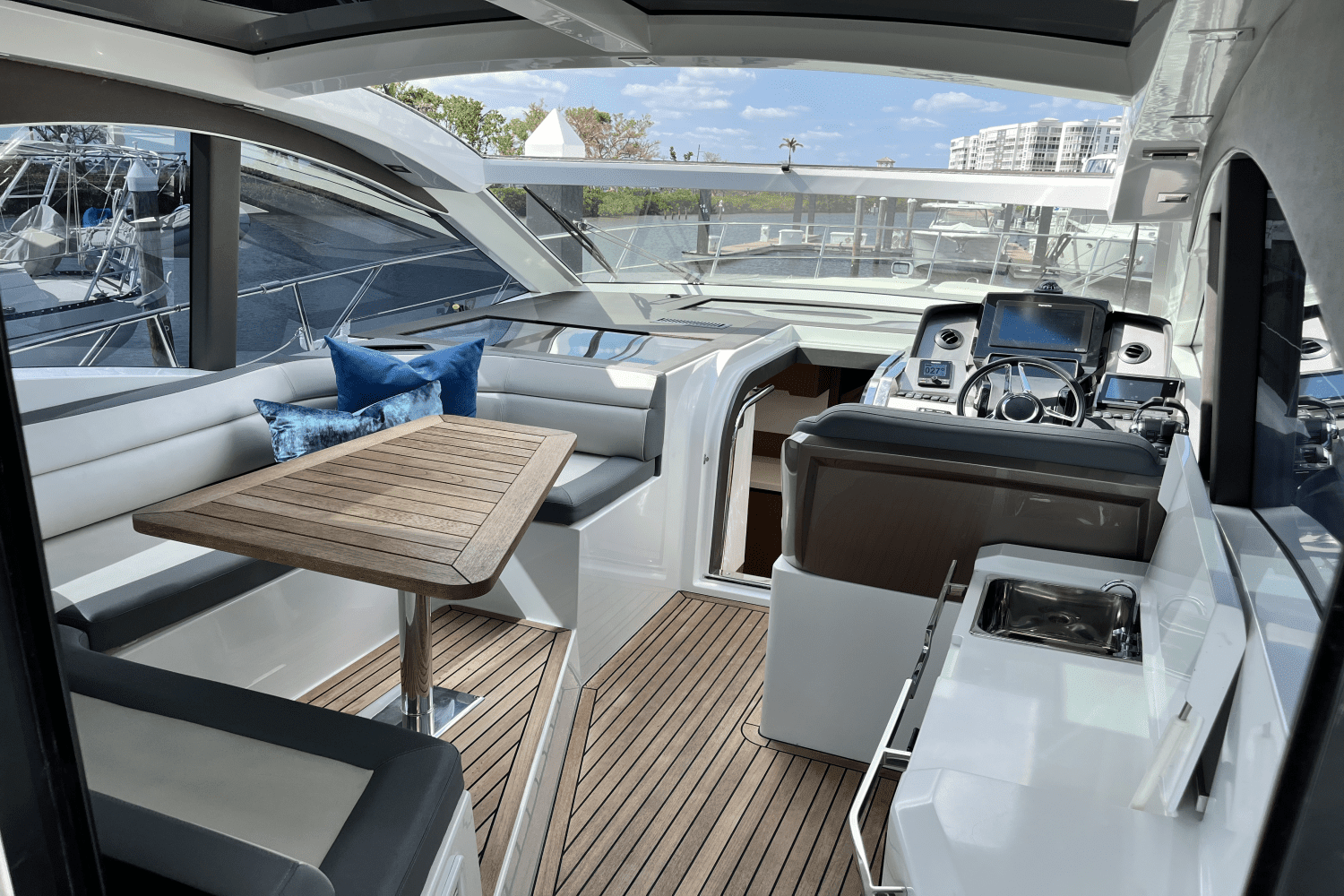 2018 Galeon 485 HTS Image Thumbnail #14