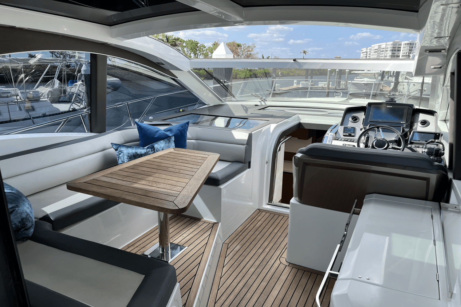 2018 Galeon 485 HTS Image Thumbnail #13