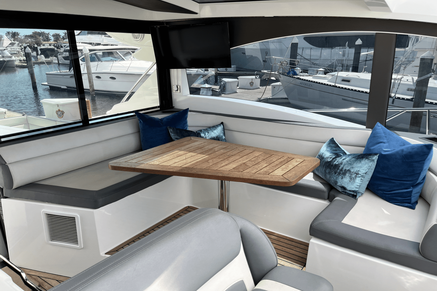 2018 Galeon 485 HTS Image Thumbnail #16