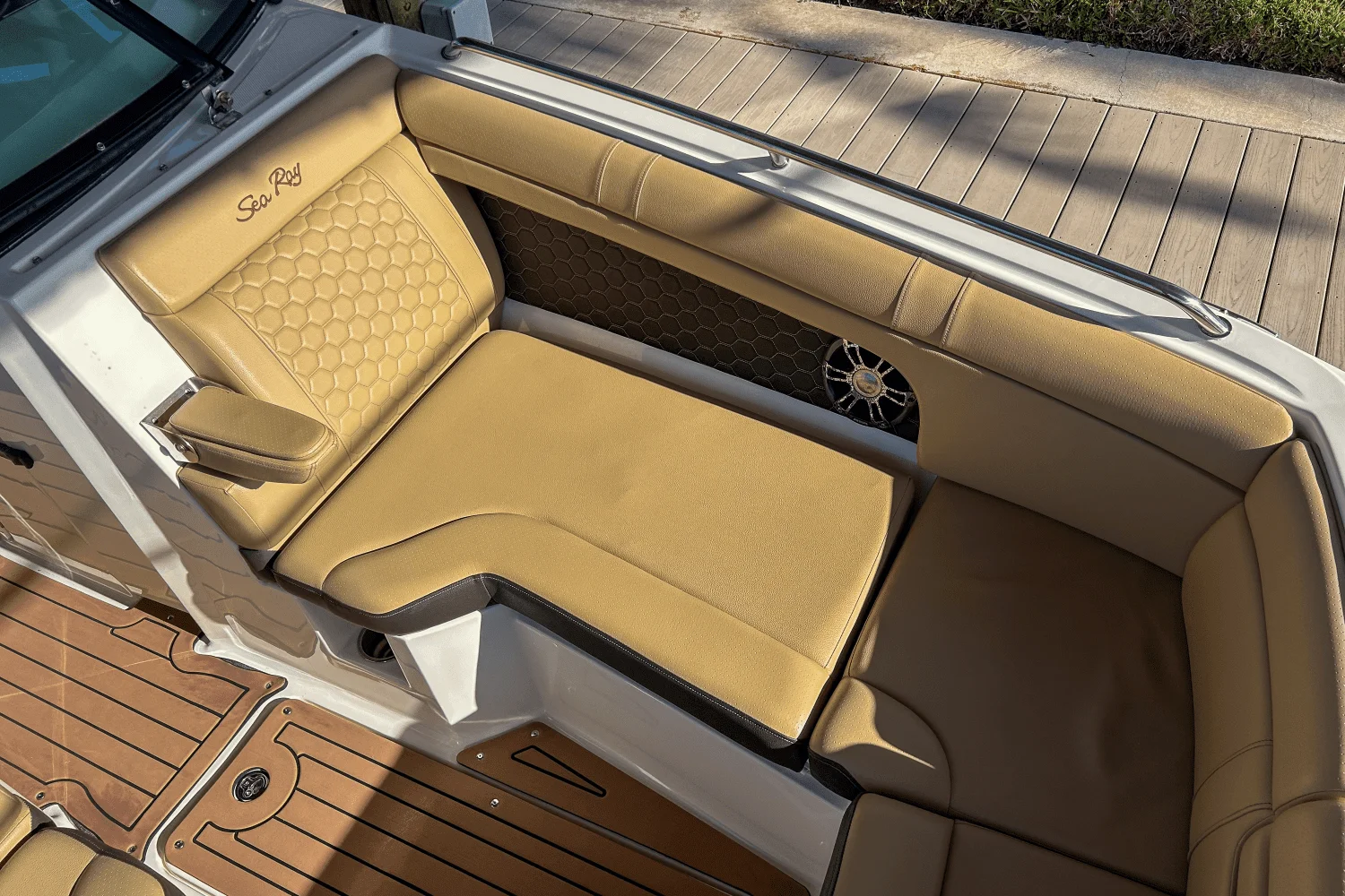 2019 Sea Ray 270 SDX OUTBOARD Image Thumbnail #20