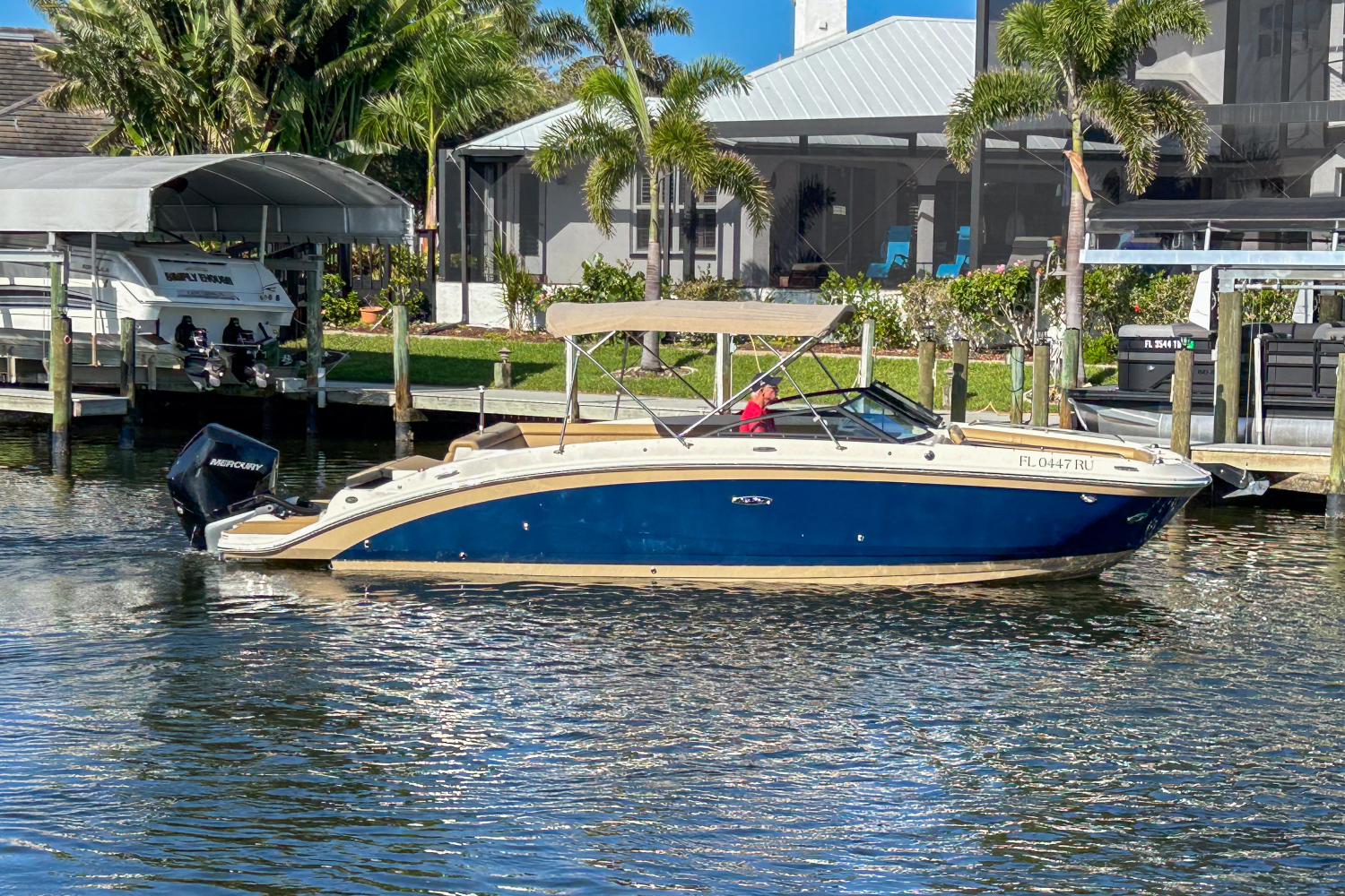2019 Sea Ray 270 SDX OUTBOARD Image Thumbnail #44
