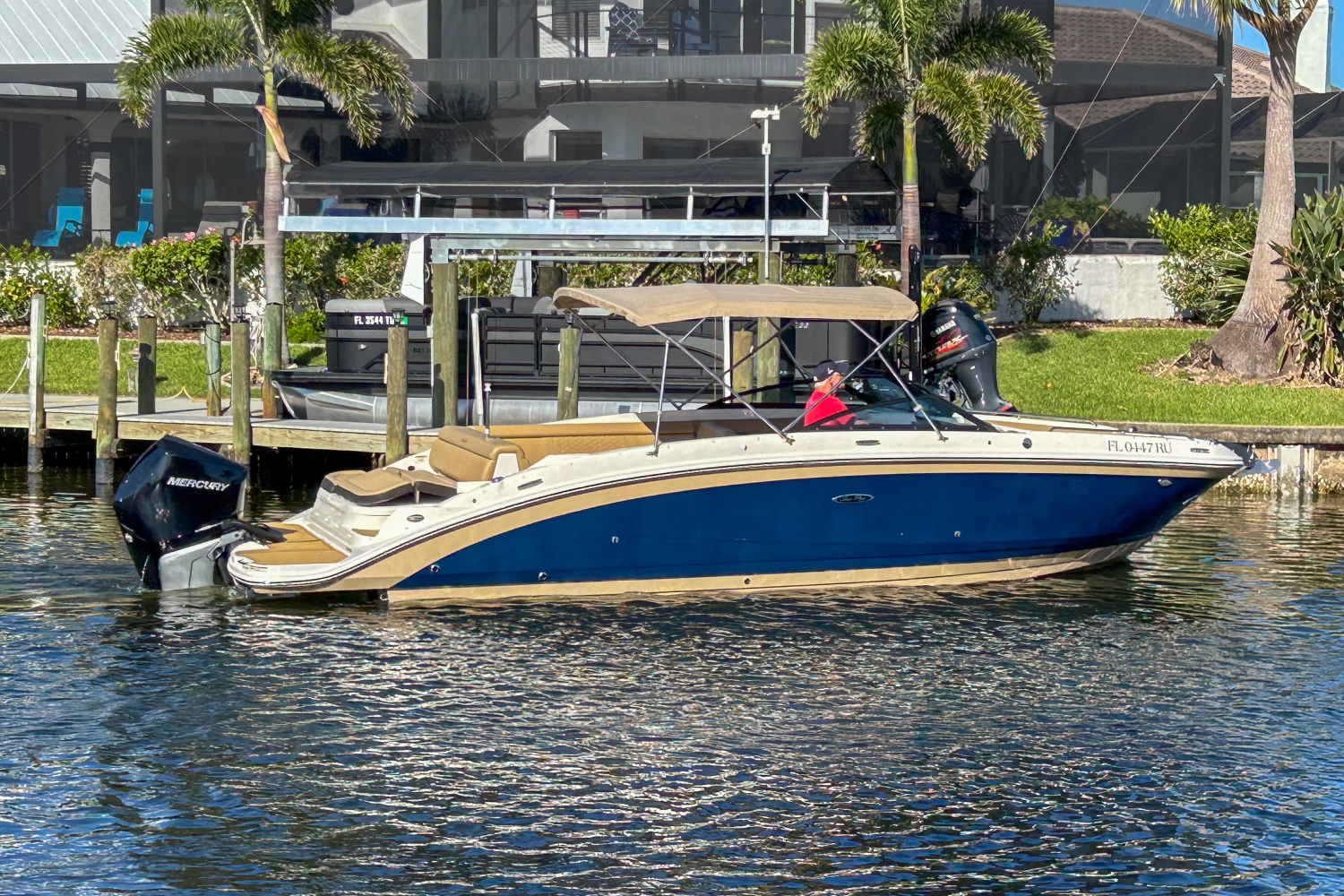 2019 Sea Ray 270 SDX OUTBOARD Image Thumbnail #45