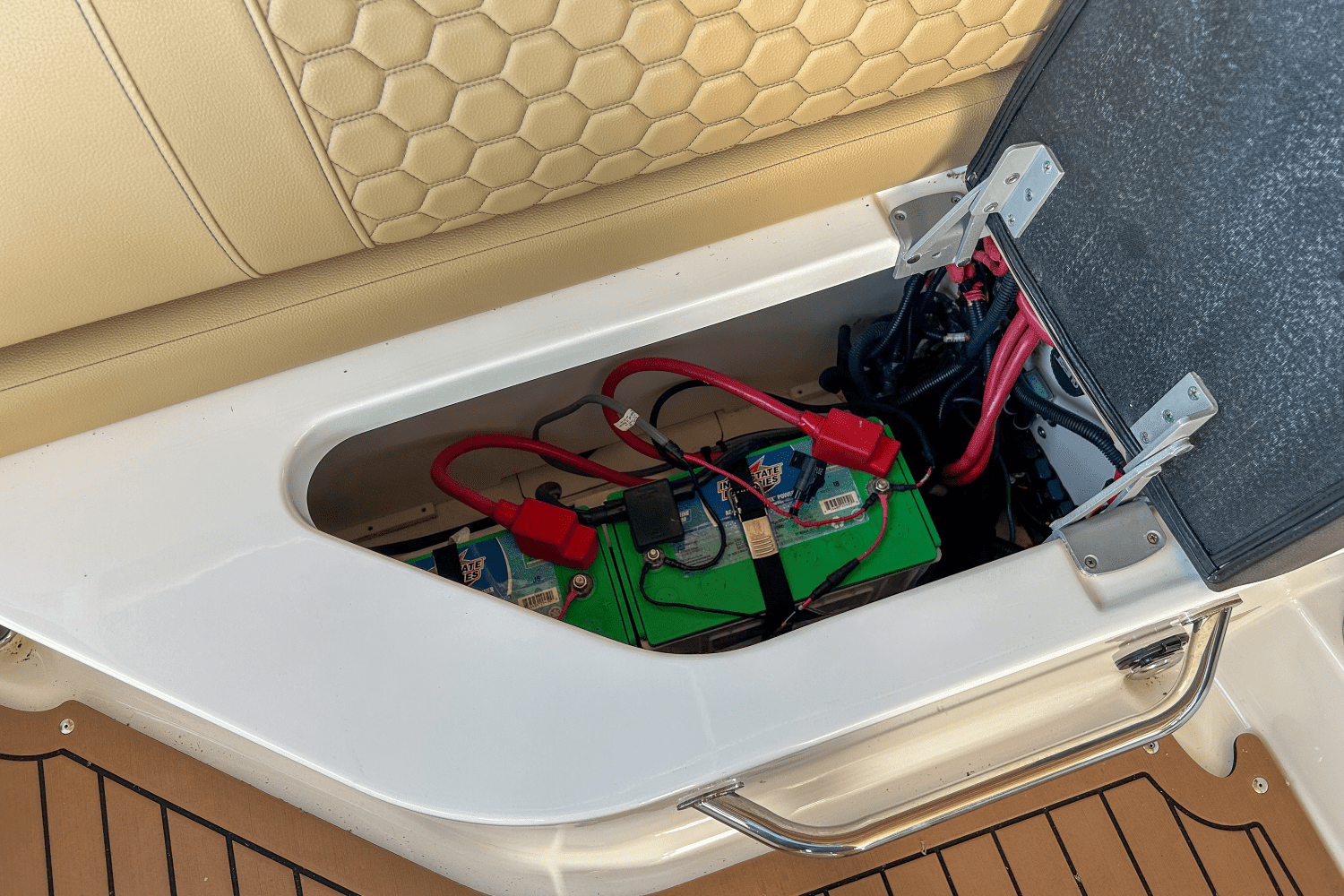 2019 Sea Ray 270 SDX OUTBOARD Image Thumbnail #26