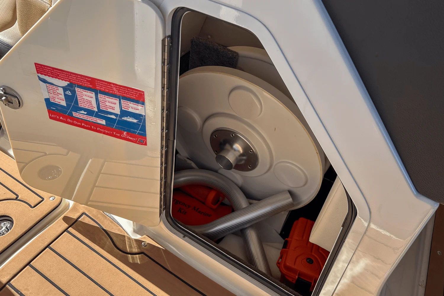 2019 Sea Ray 270 SDX OUTBOARD Image Thumbnail #29