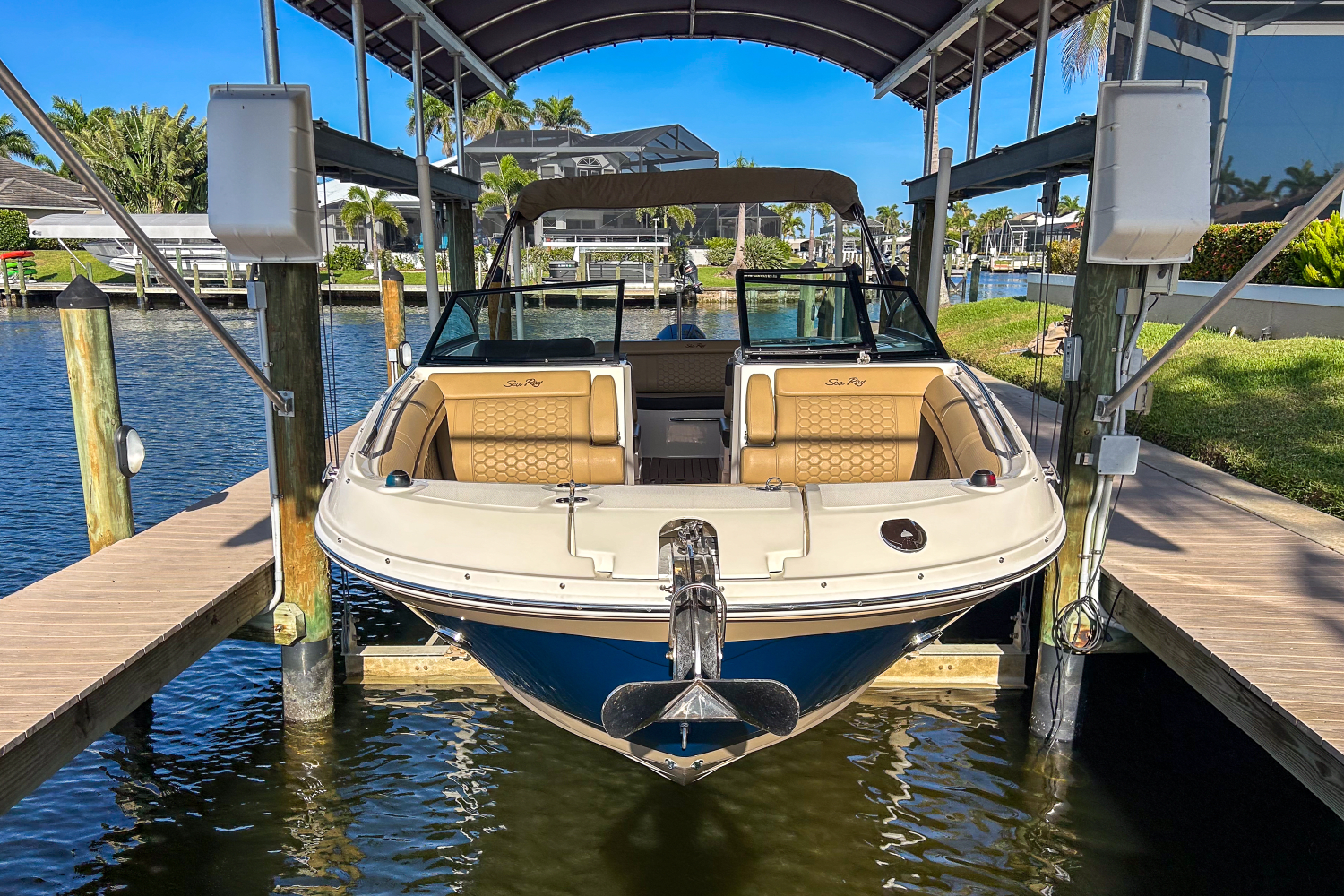 2019 Sea Ray 270 SDX OUTBOARD Image Thumbnail #3