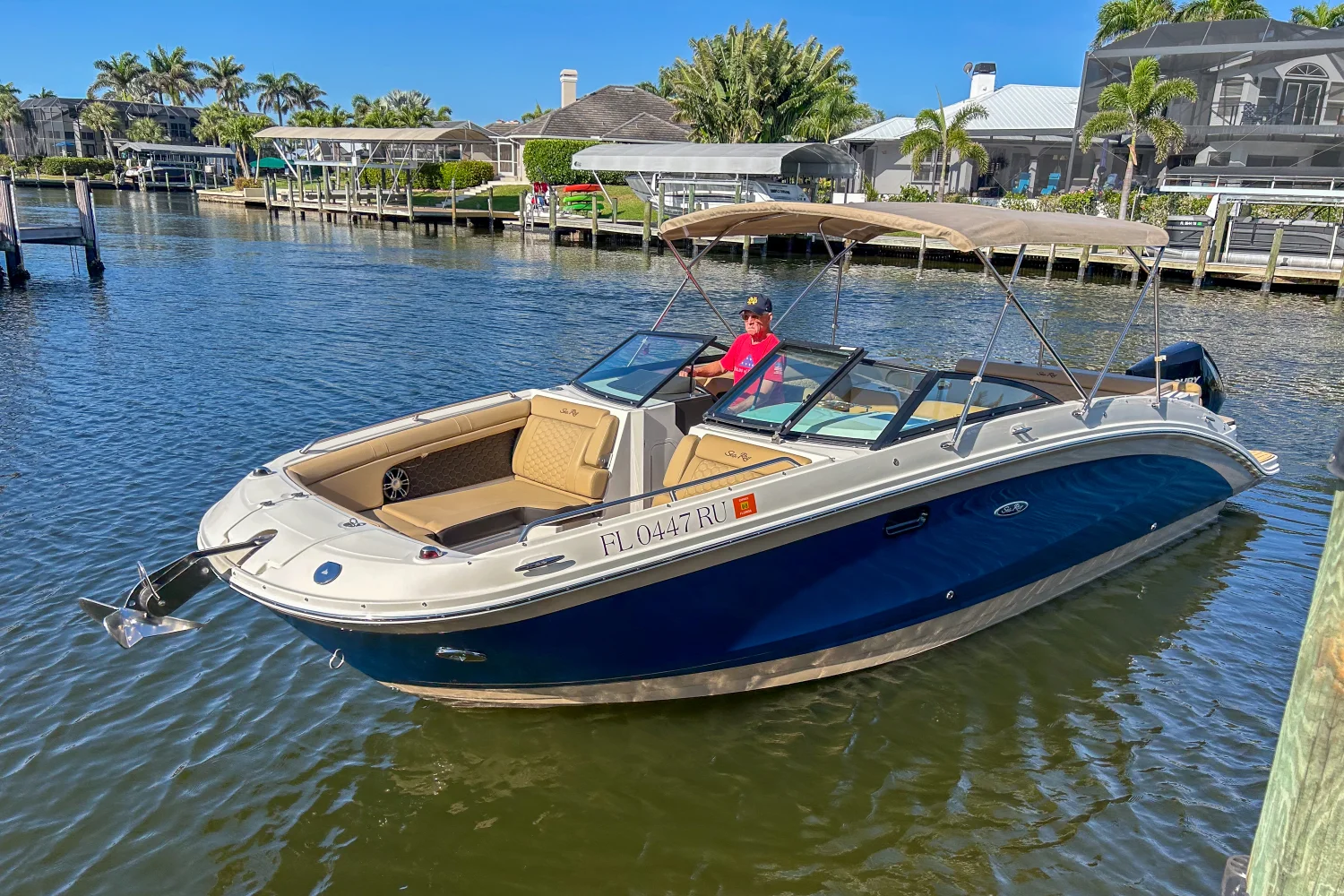 2019 Sea Ray 270 SDX OUTBOARD Image Thumbnail #1