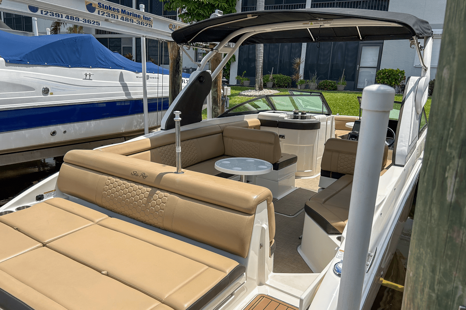2018 Sea Ray 270 SDX OUTBOARD Image Thumbnail #8