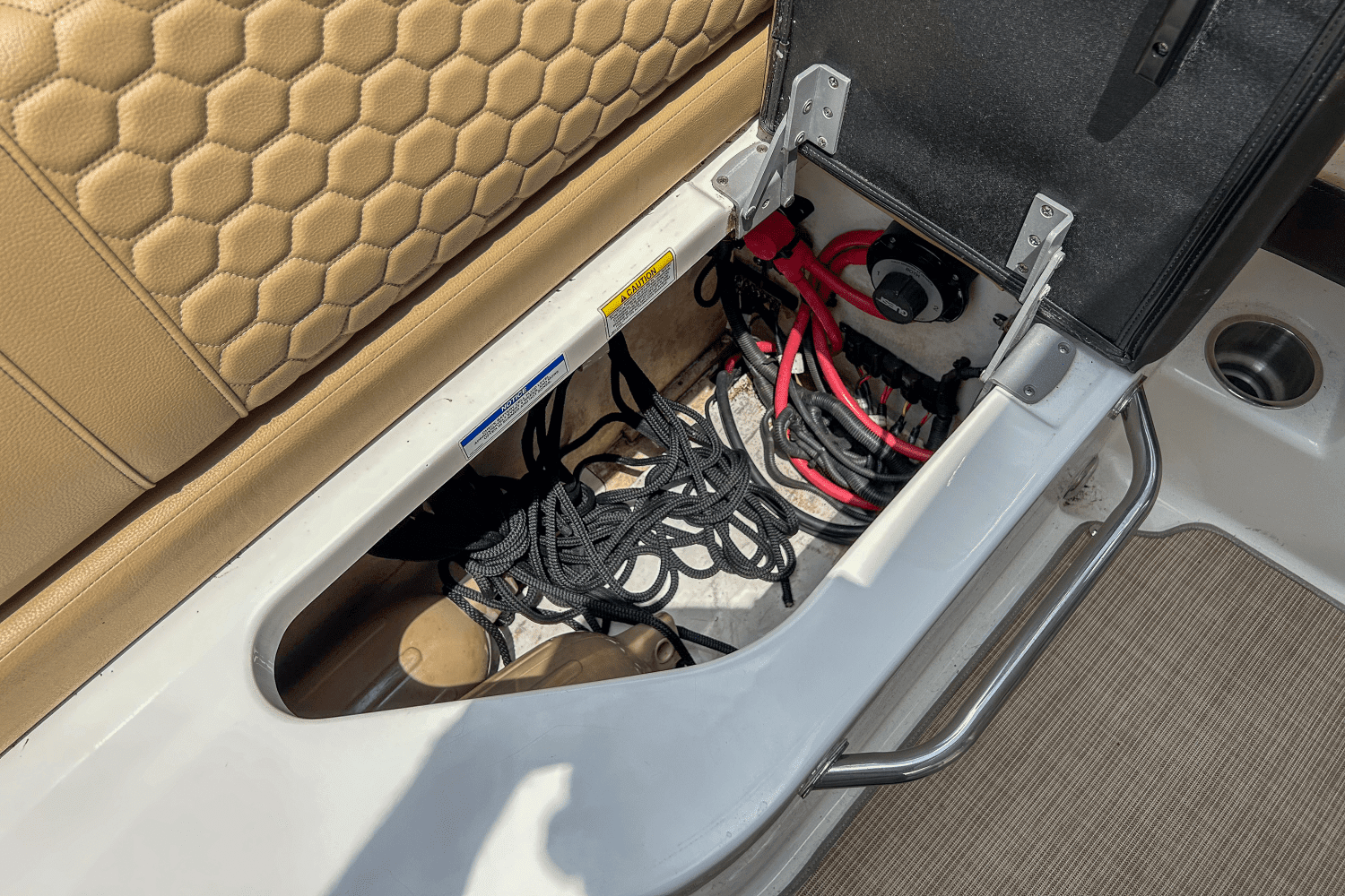 2018 Sea Ray 270 SDX OUTBOARD Image Thumbnail #35
