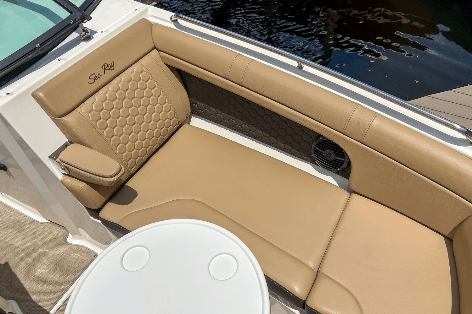 2018 Sea Ray 270 SDX OUTBOARD Image Thumbnail #24