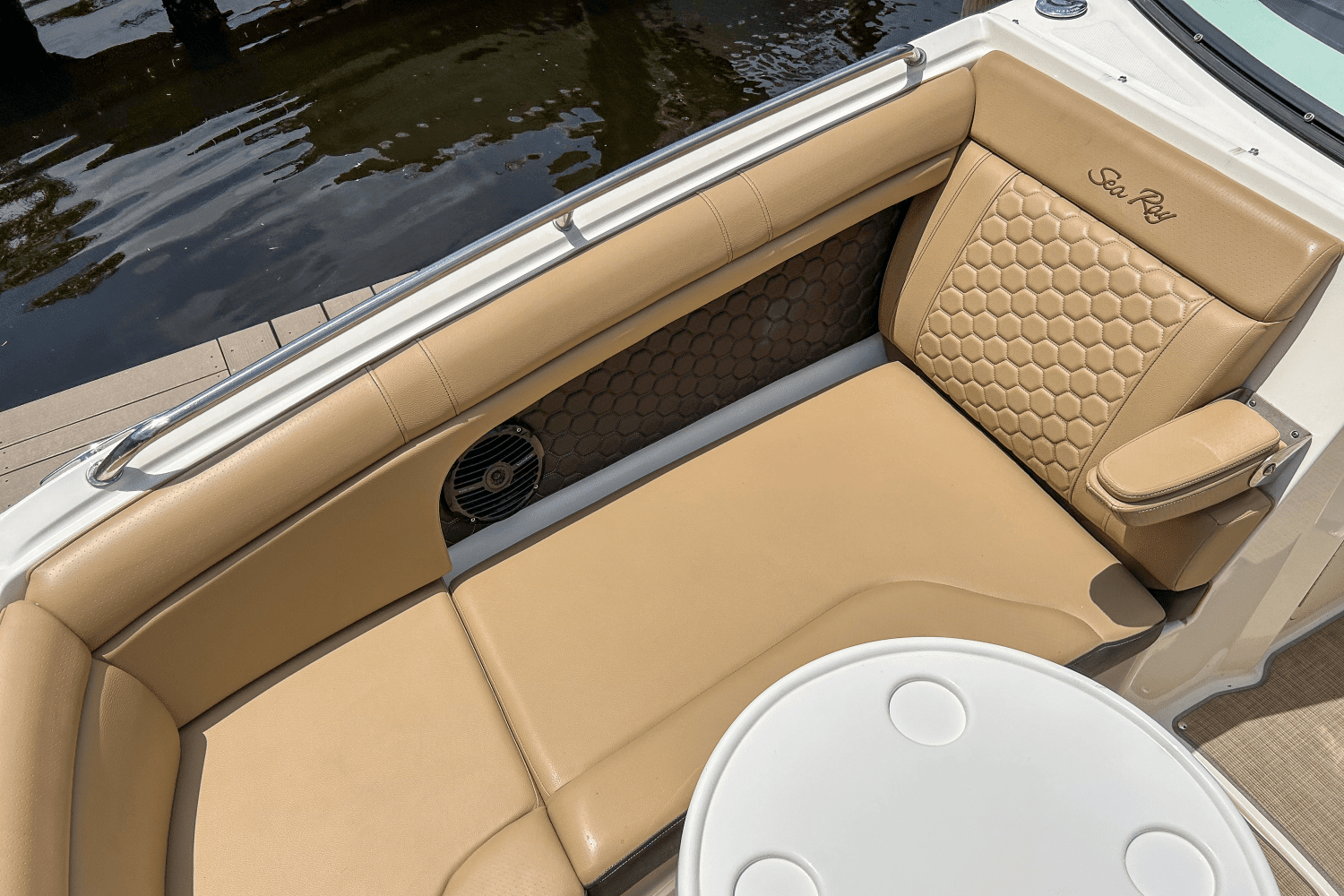 2018 Sea Ray 270 SDX OUTBOARD Image Thumbnail #23