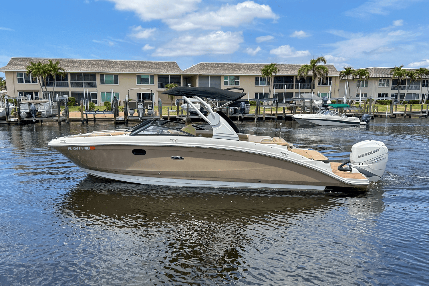 2018 Sea Ray 270 SDX OUTBOARD Image Thumbnail #45