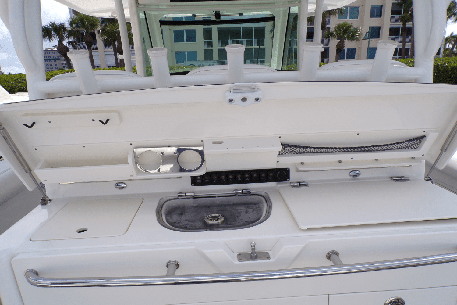 2016 Boston Whaler 350 OUTRAGE Image Thumbnail #38