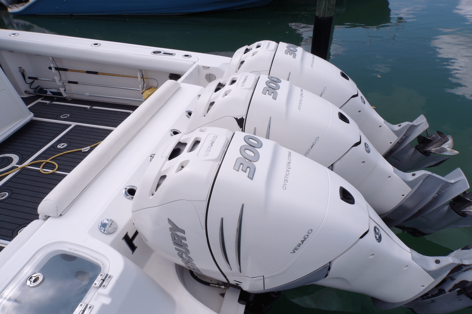 2016 Boston Whaler 350 OUTRAGE Image Thumbnail #73