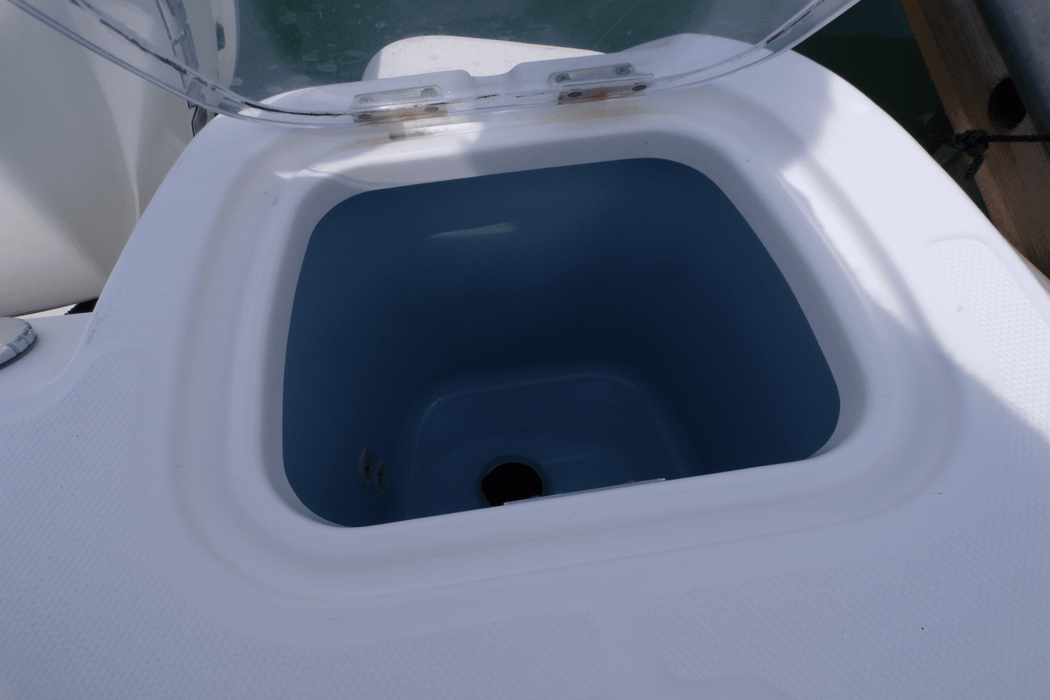 2016 Boston Whaler 350 OUTRAGE Image Thumbnail #31