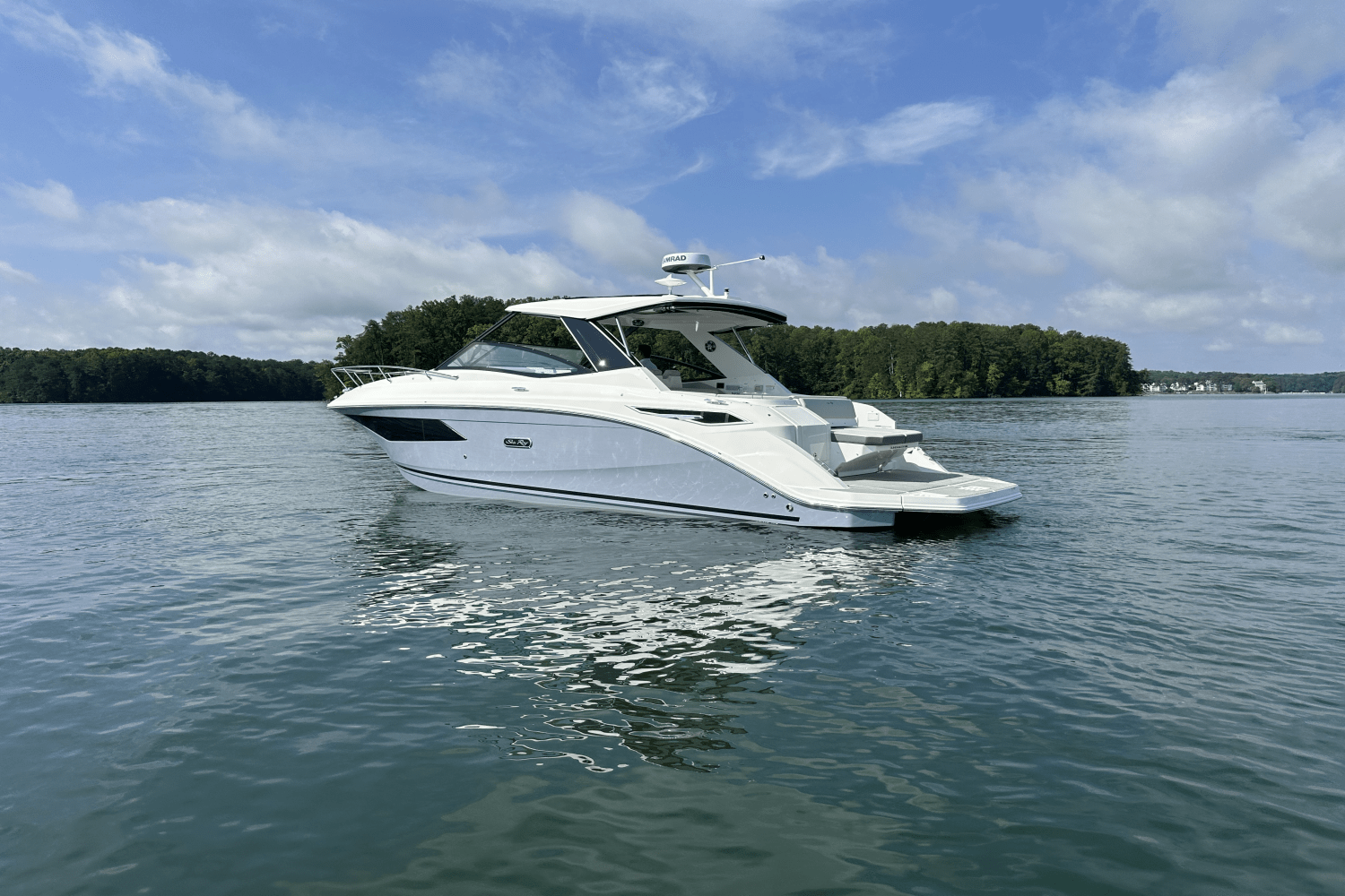 2025 Sea Ray Sundancer 320 Image Thumbnail #1