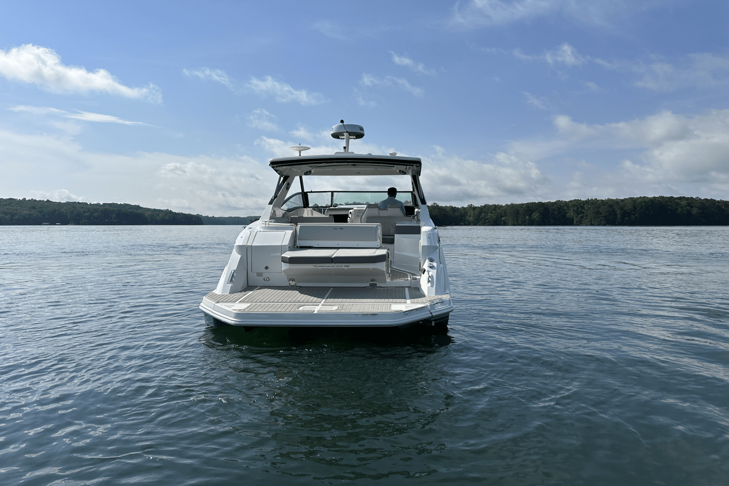 2025 Sea Ray Sundancer 320 Image Thumbnail #11