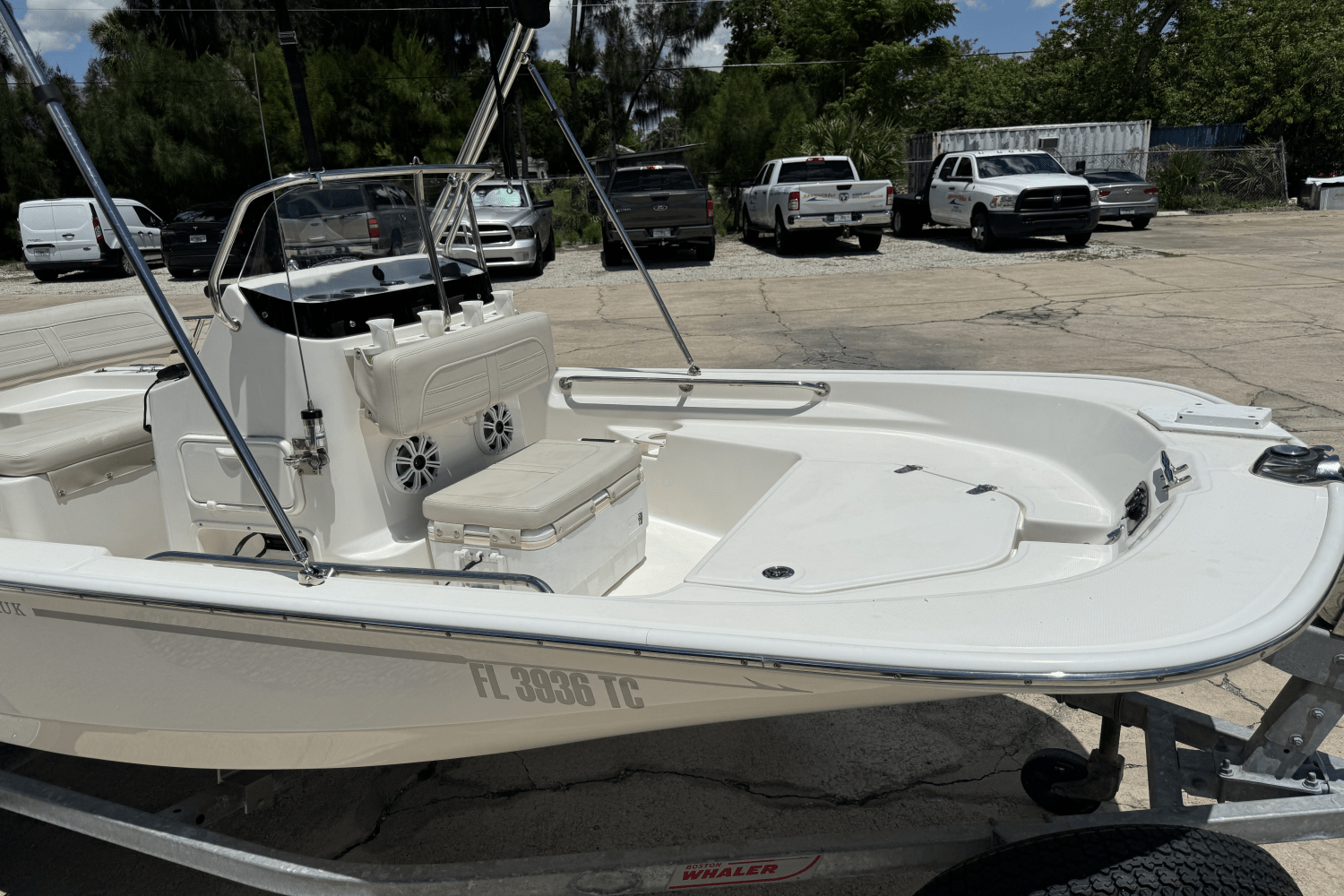 2022 Boston Whaler 150 Montauk Image Thumbnail #9