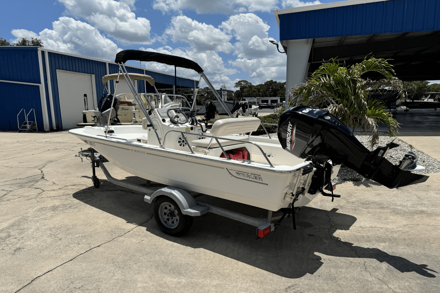 2022 Boston Whaler 150 Montauk Image Thumbnail #2