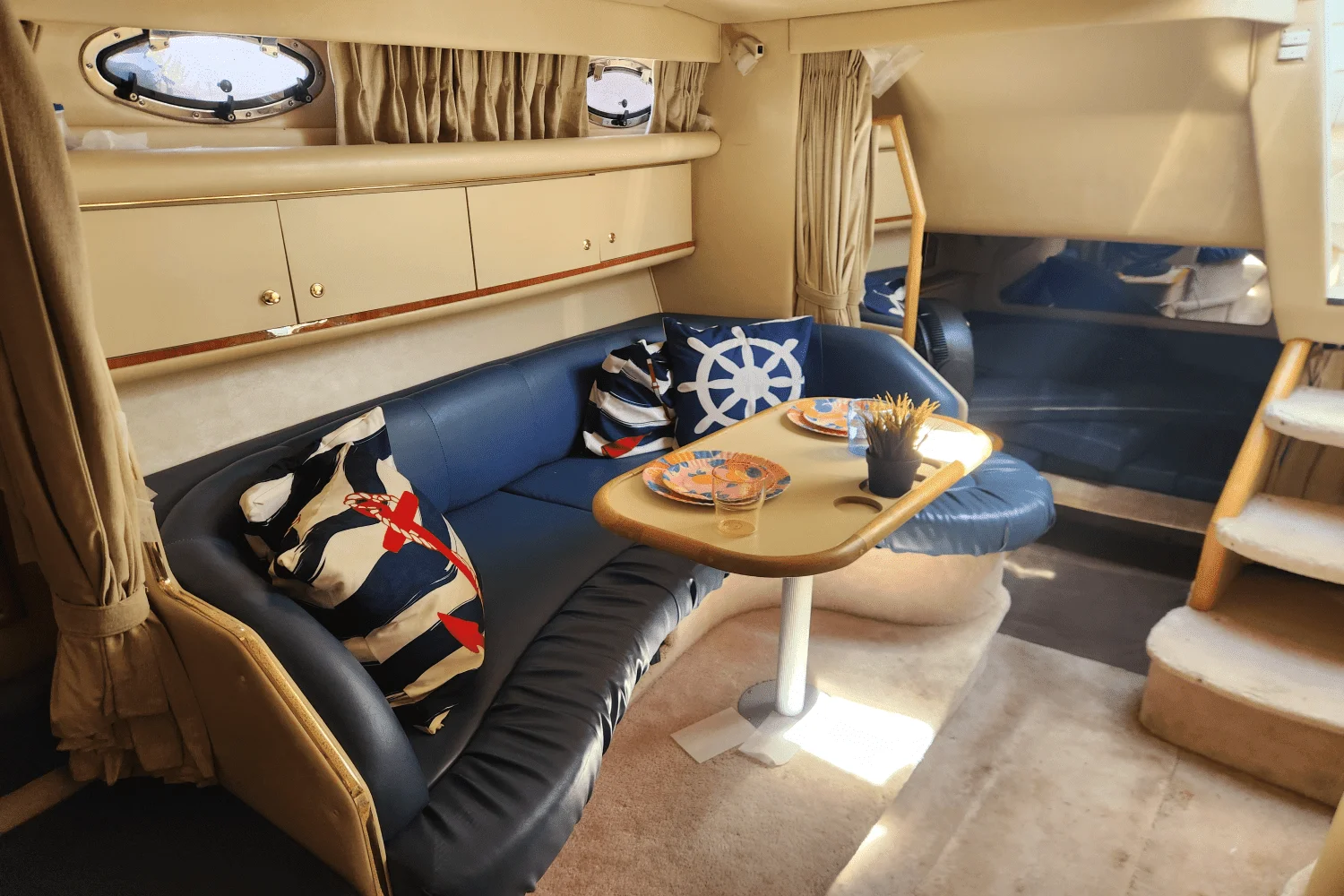 1998 Sea Ray 330 SUNDANCER Image Thumbnail #20