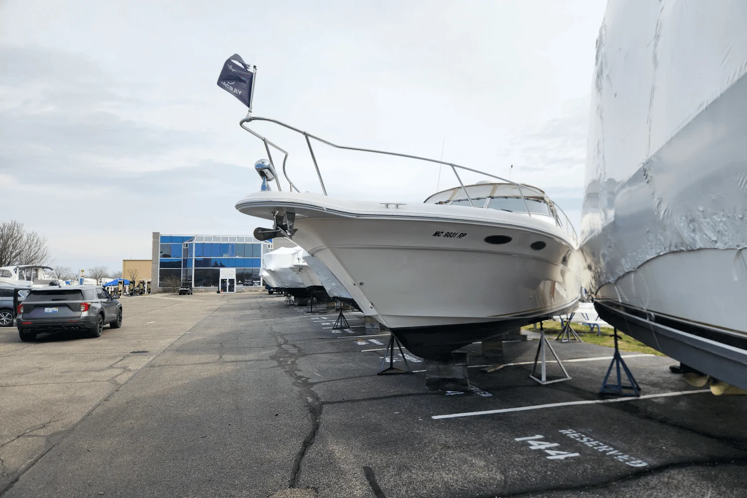 1998 Sea Ray 330 SUNDANCER Image Thumbnail #2