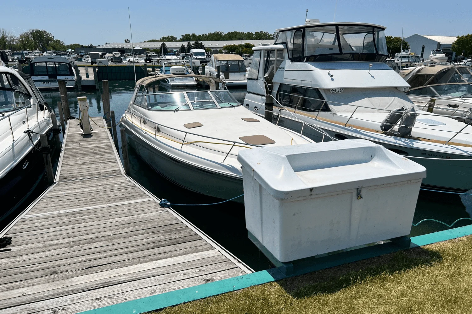 1998 Sea Ray 330 SUNDANCER Image Thumbnail #0