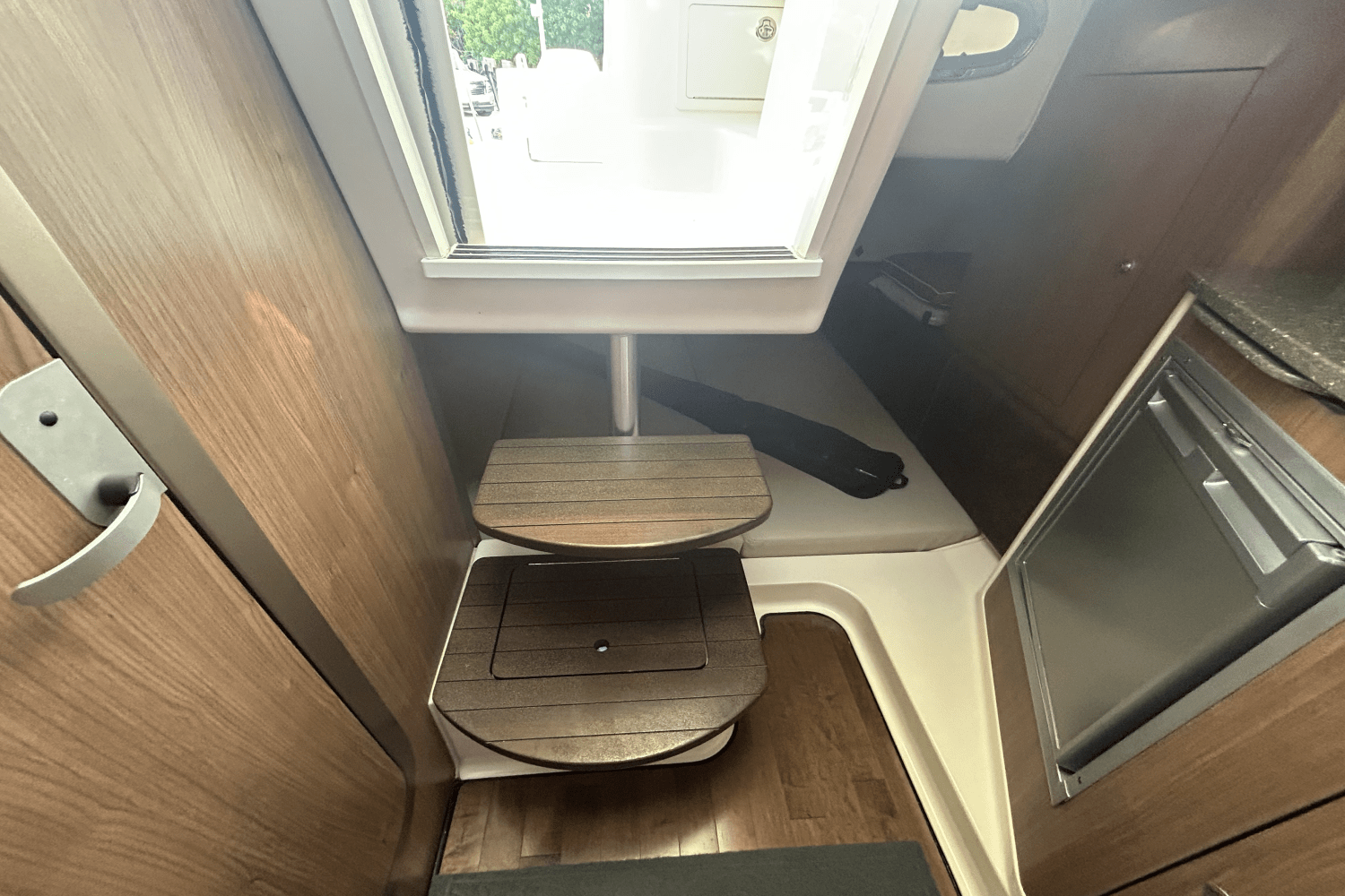 2017 Boston Whaler 315 CQ Image Thumbnail #25