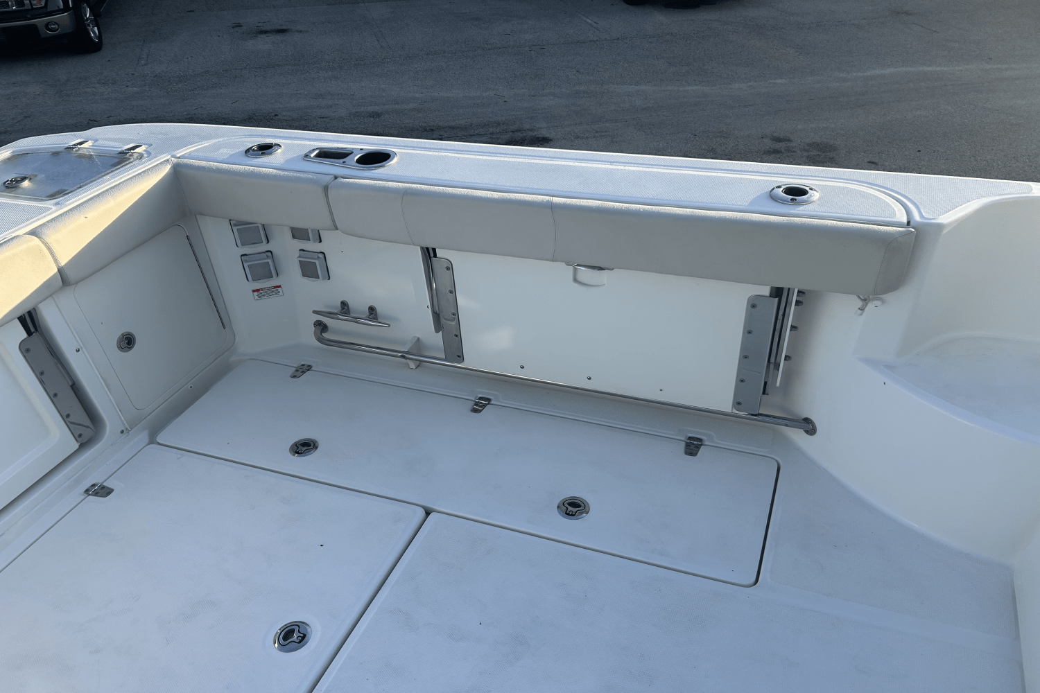 2017 Boston Whaler 315 CQ Image Thumbnail #11