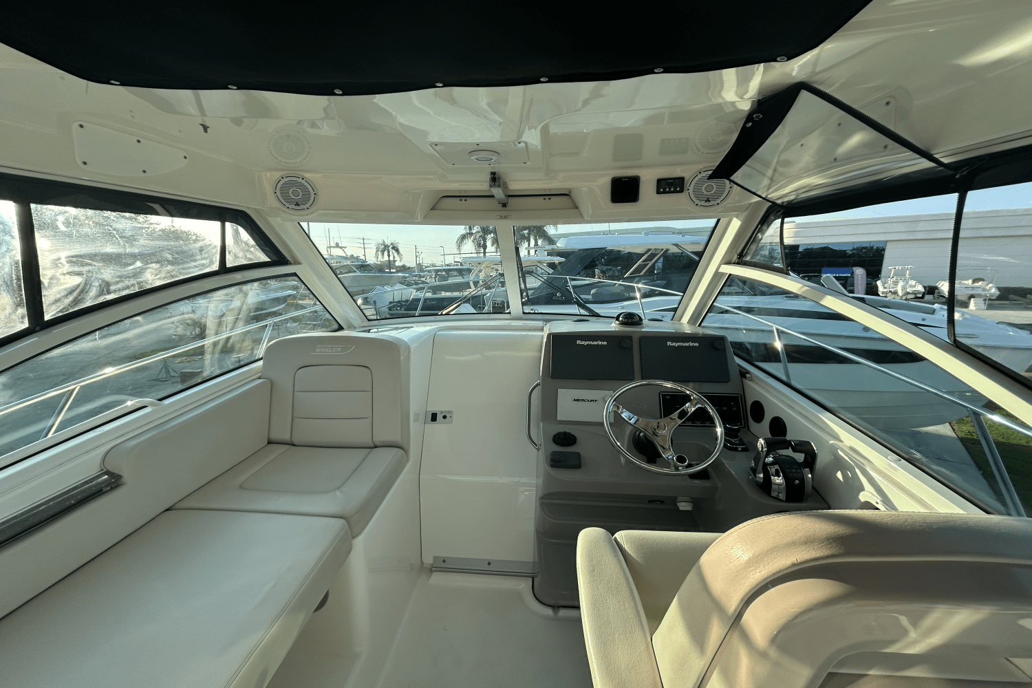 2017 Boston Whaler 315 CQ Image Thumbnail #19
