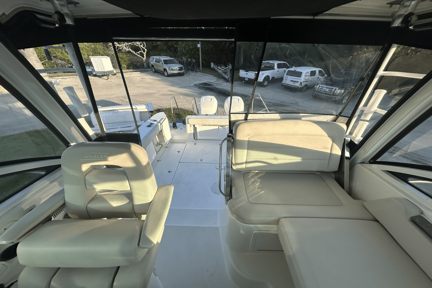 2017 Boston Whaler 315 CQ Image Thumbnail #37