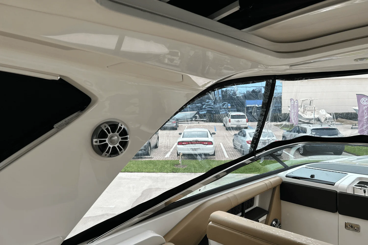 2024 Sea Ray 310 SLX Image Thumbnail #28