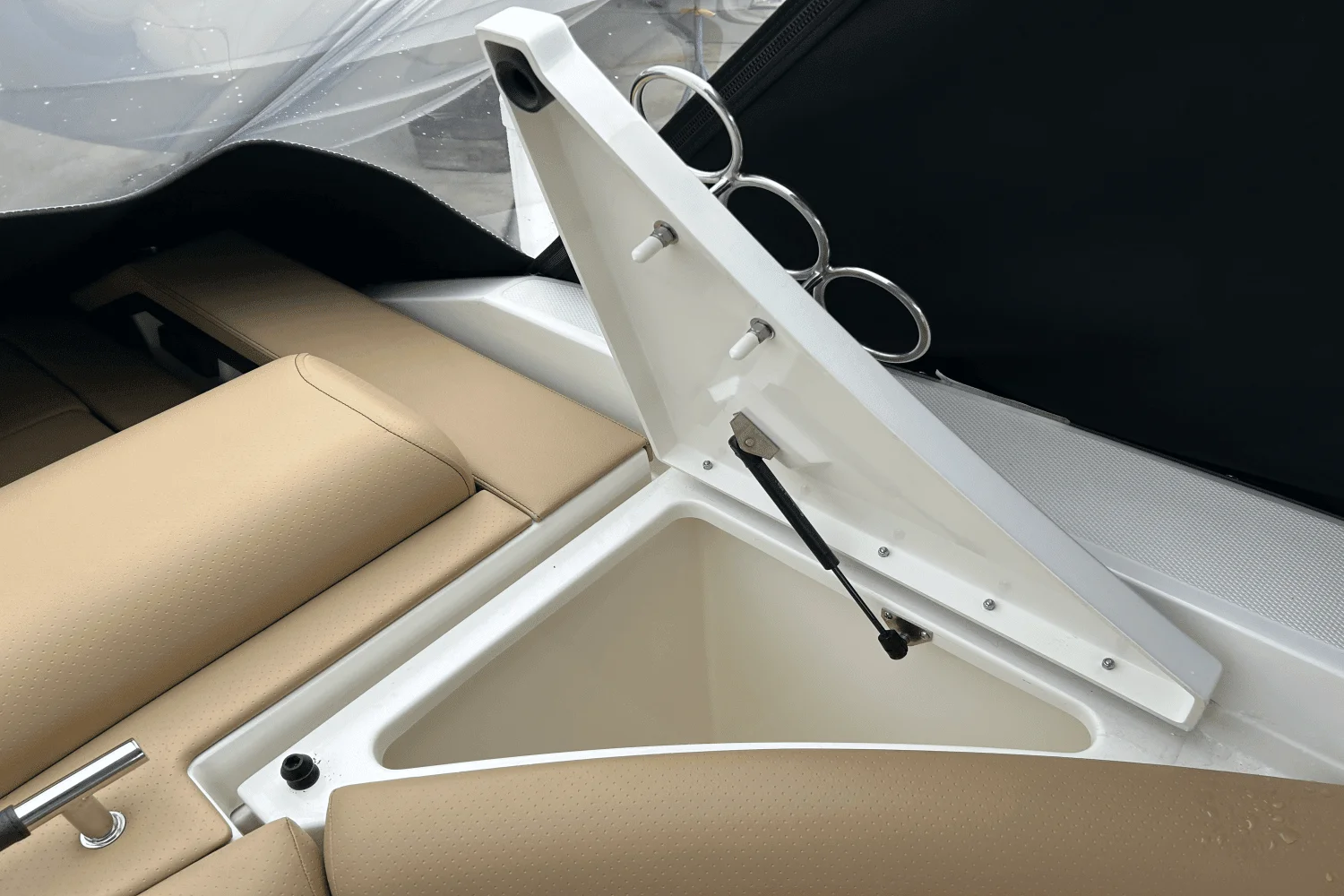 2024 Sea Ray 310 SLX Image Thumbnail #26