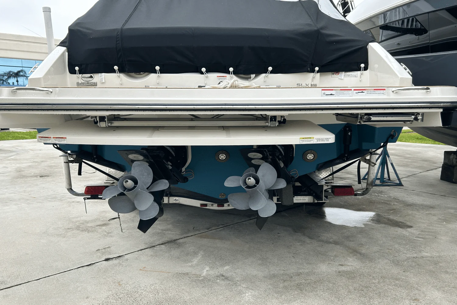 2024 Sea Ray 310 SLX Image Thumbnail #31