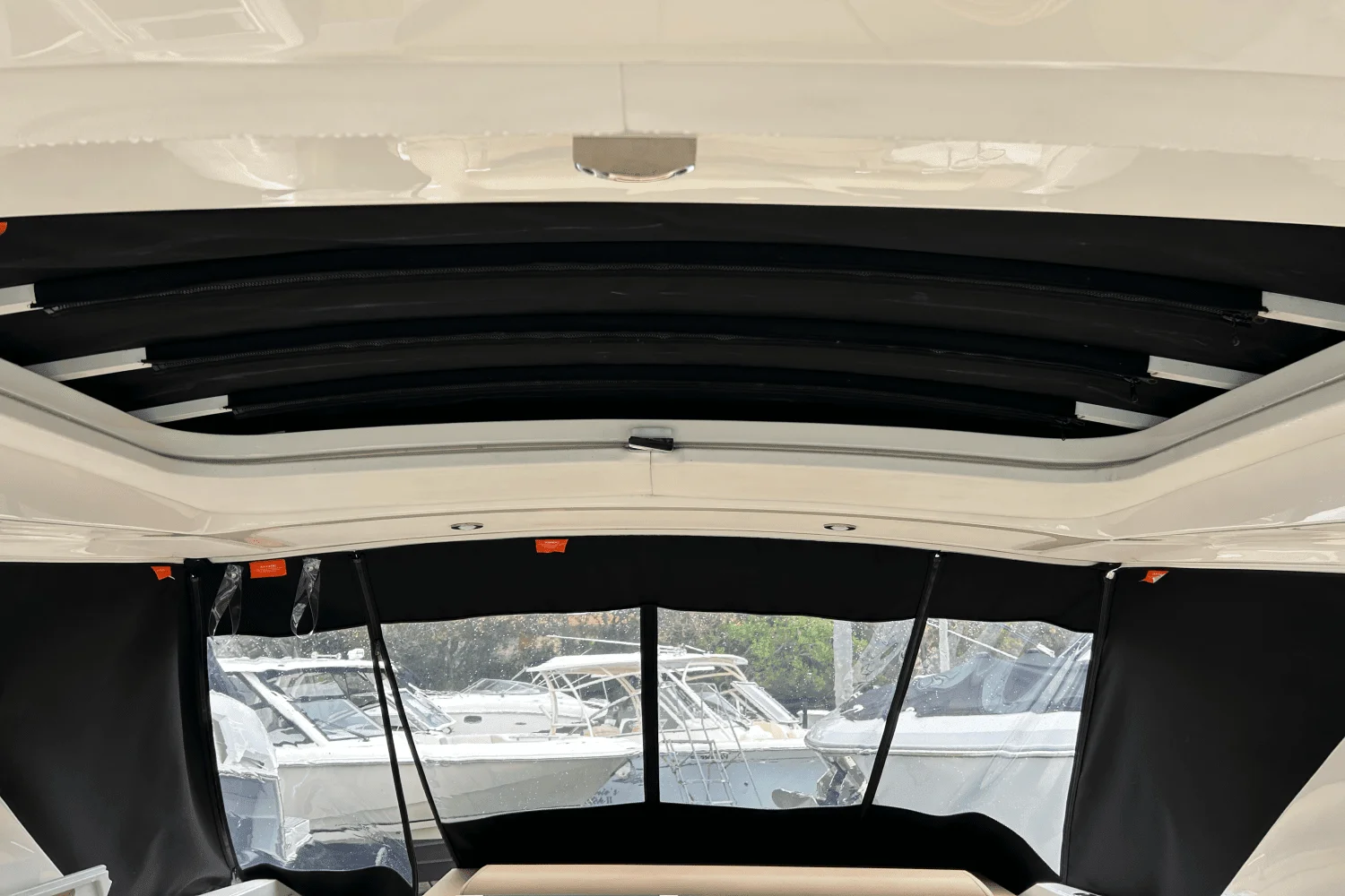 2024 Sea Ray 310 SLX Image Thumbnail #18