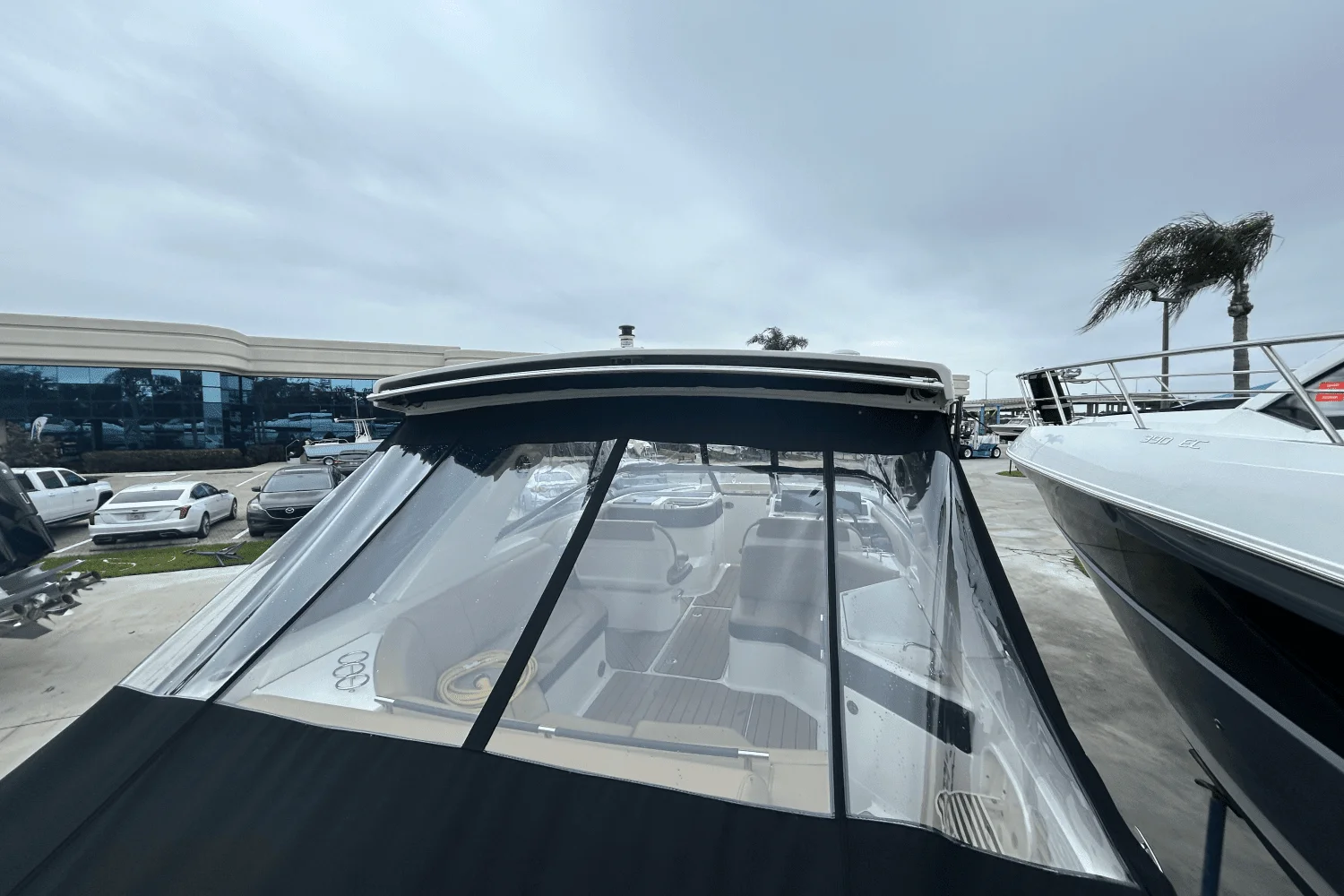 2024 Sea Ray 310 SLX Image Thumbnail #30