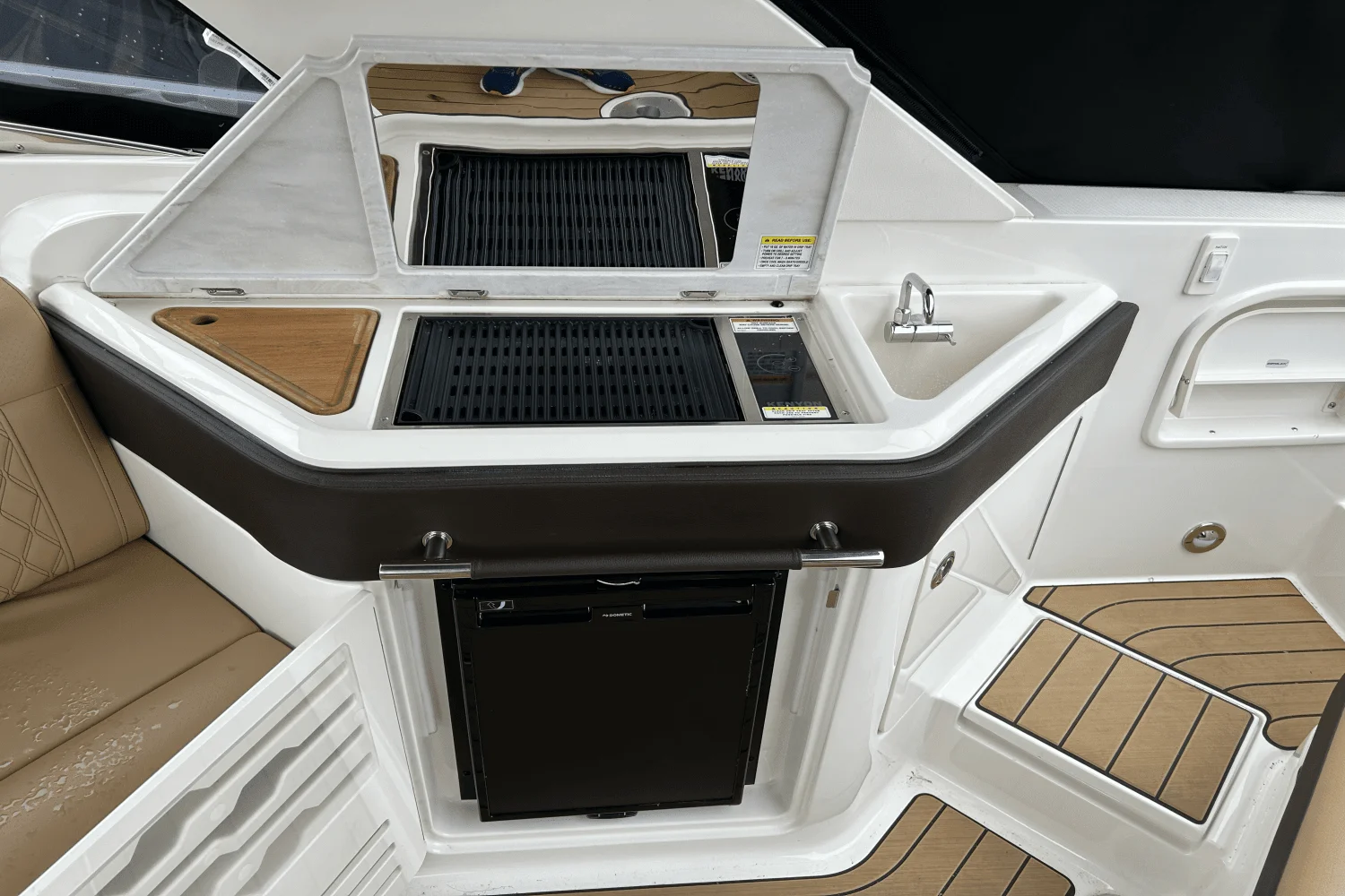 2024 Sea Ray 310 SLX Image Thumbnail #20