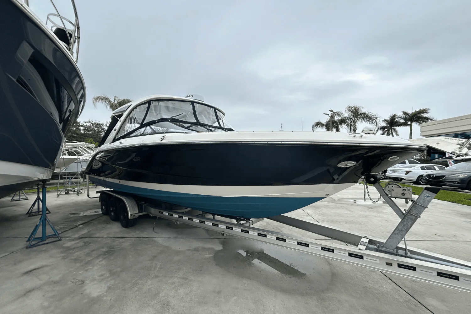 2024 Sea Ray 310 SLX Image Thumbnail #2