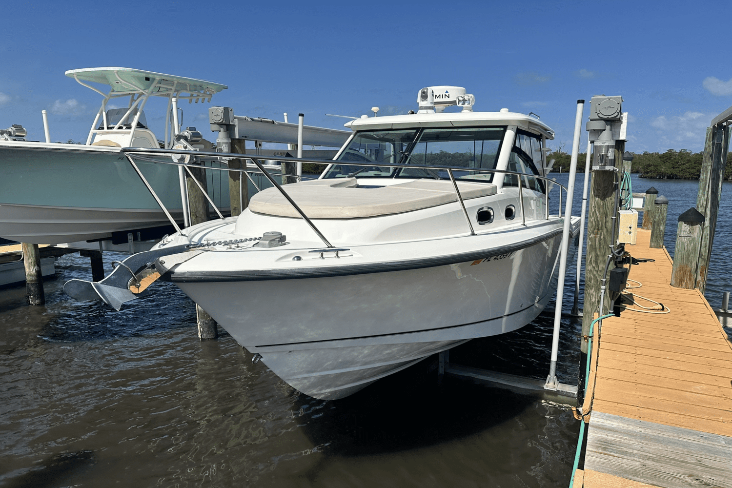 2015 Boston Whaler 315 CONQUEST Image Thumbnail #13