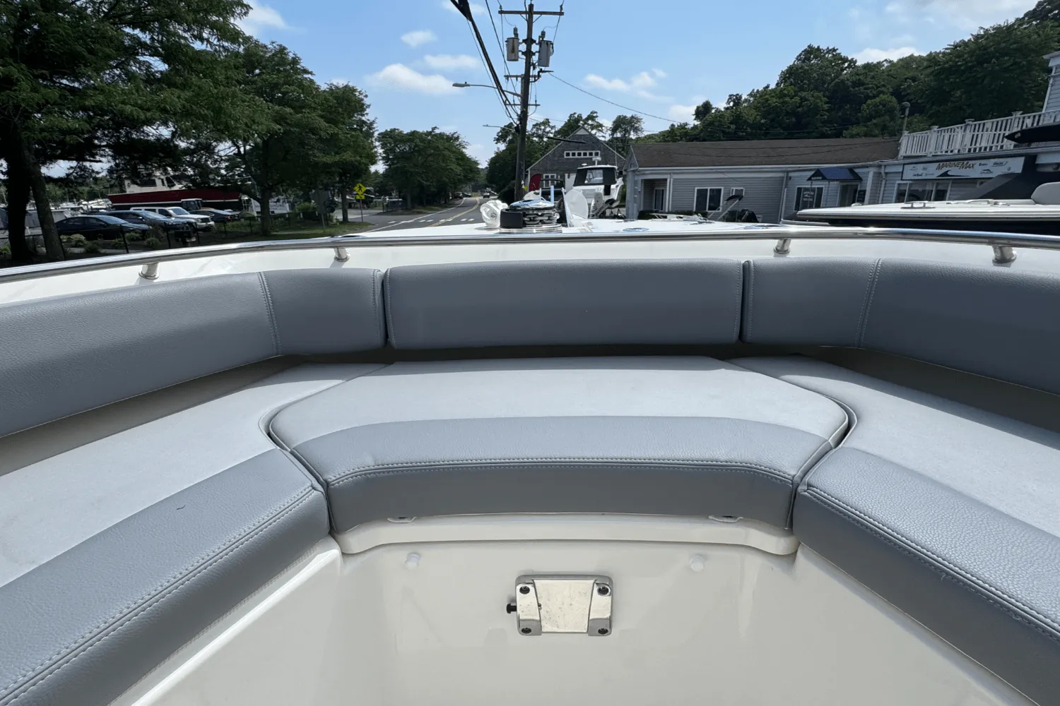 2026 Boston Whaler 250 Outrage Image Thumbnail #20