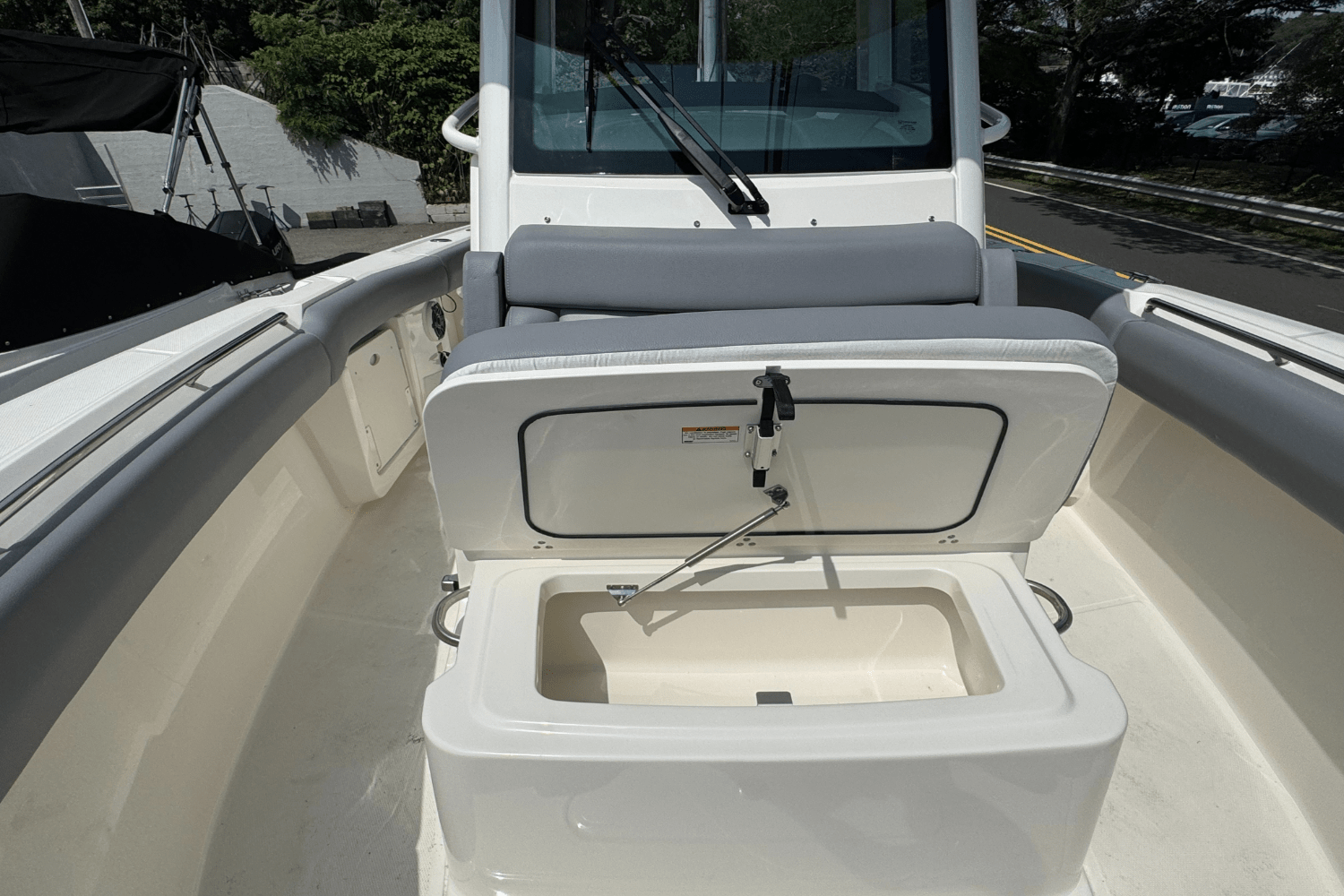 2026 Boston Whaler 25OR Image Thumbnail #24