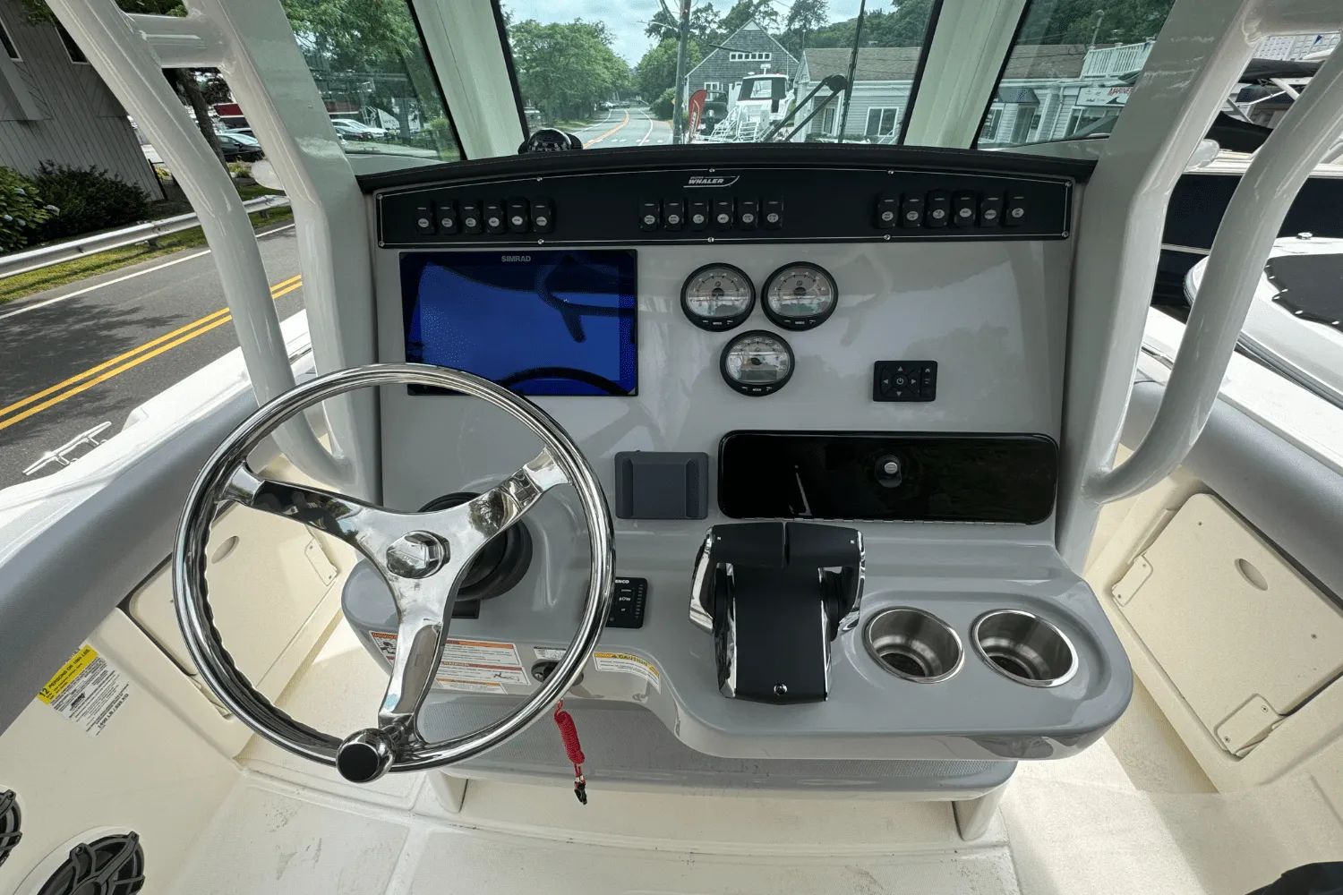 2026 Boston Whaler 250 Outrage Image Thumbnail #14