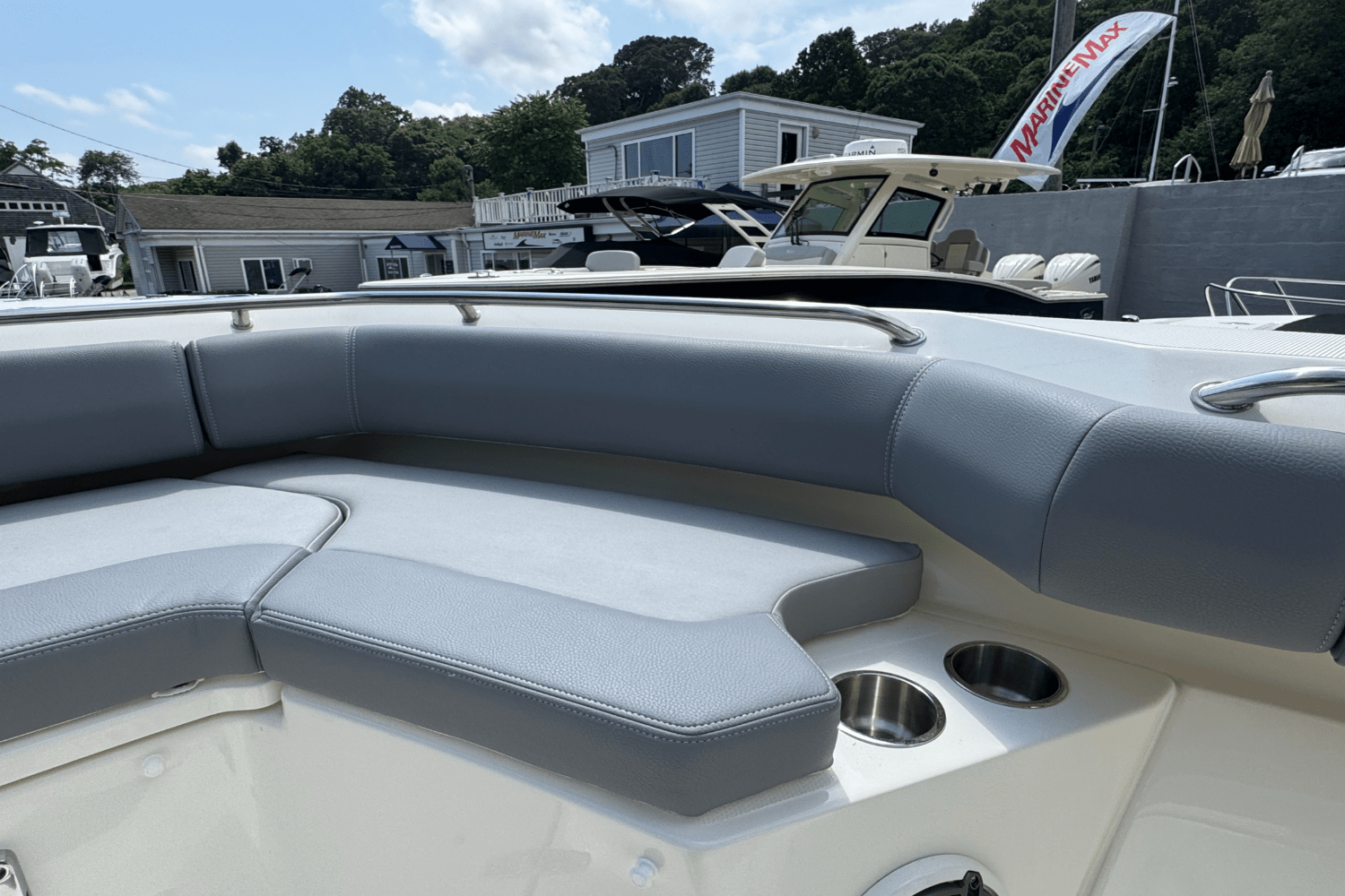 2026 Boston Whaler 25OR Image Thumbnail #21